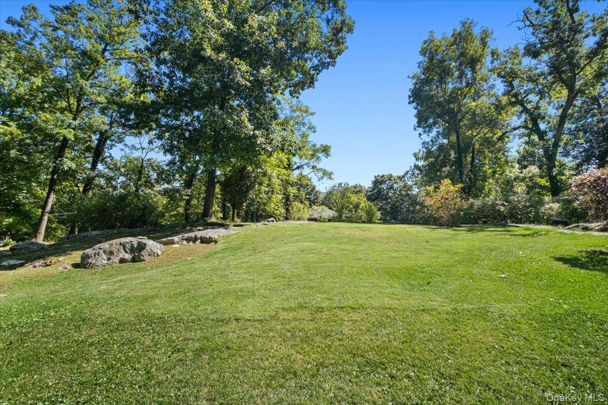 Single Family Tanglewylde Road Putnam County, NY 10537, MLS-1047835-26