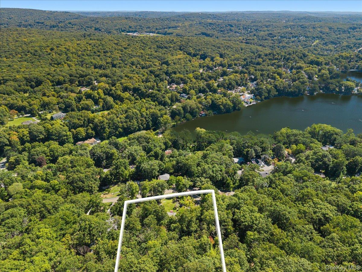 Single Family Tanglewylde Road Putnam County, NY 10537, MLS-1047835-34