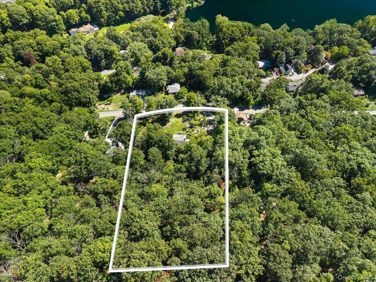 Single Family Tanglewylde Road Putnam County, NY 10537, MLS-1047835-35