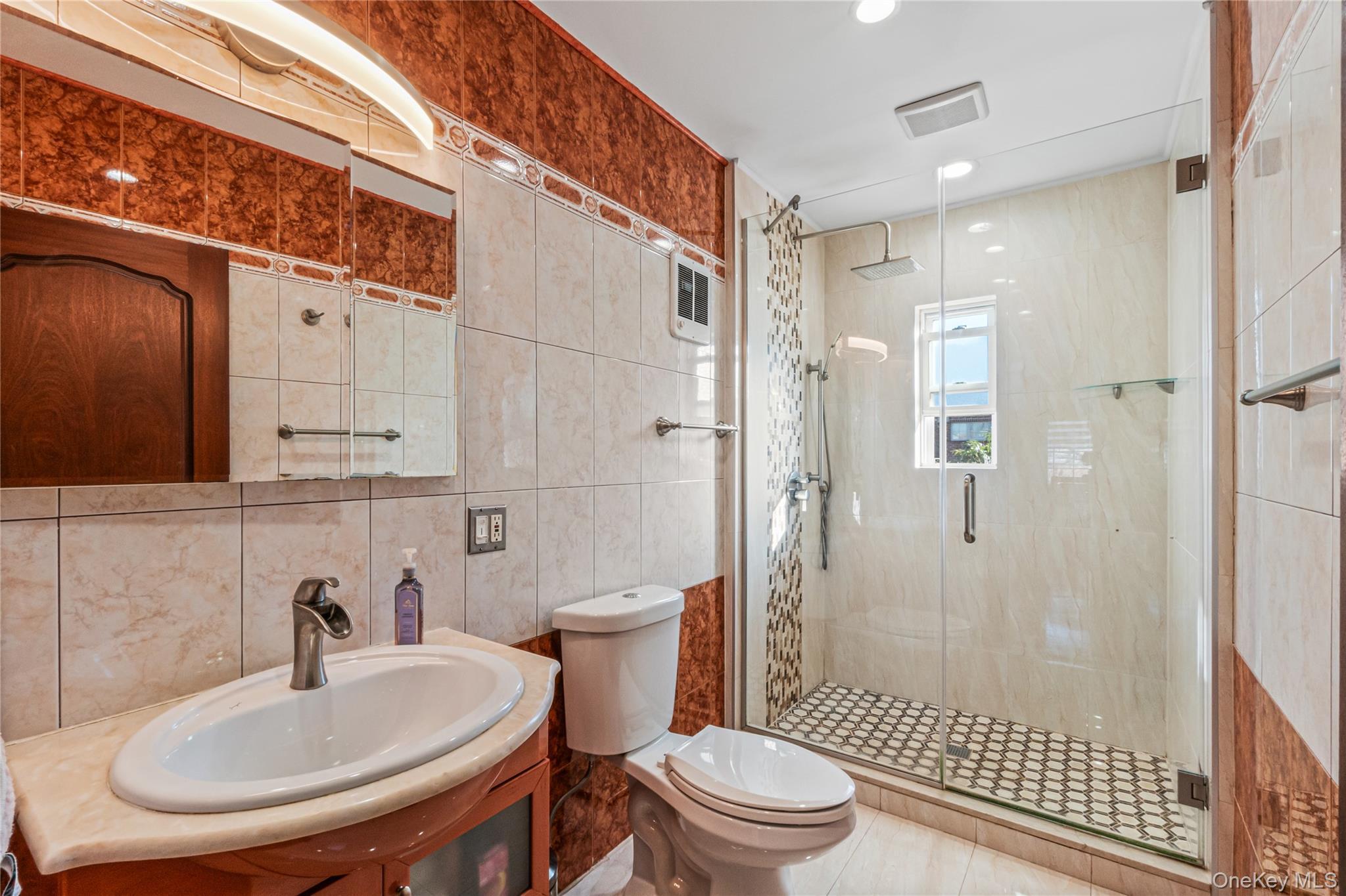 Single Family 70th Road Queens, NY 11367, MLS-1047841-16