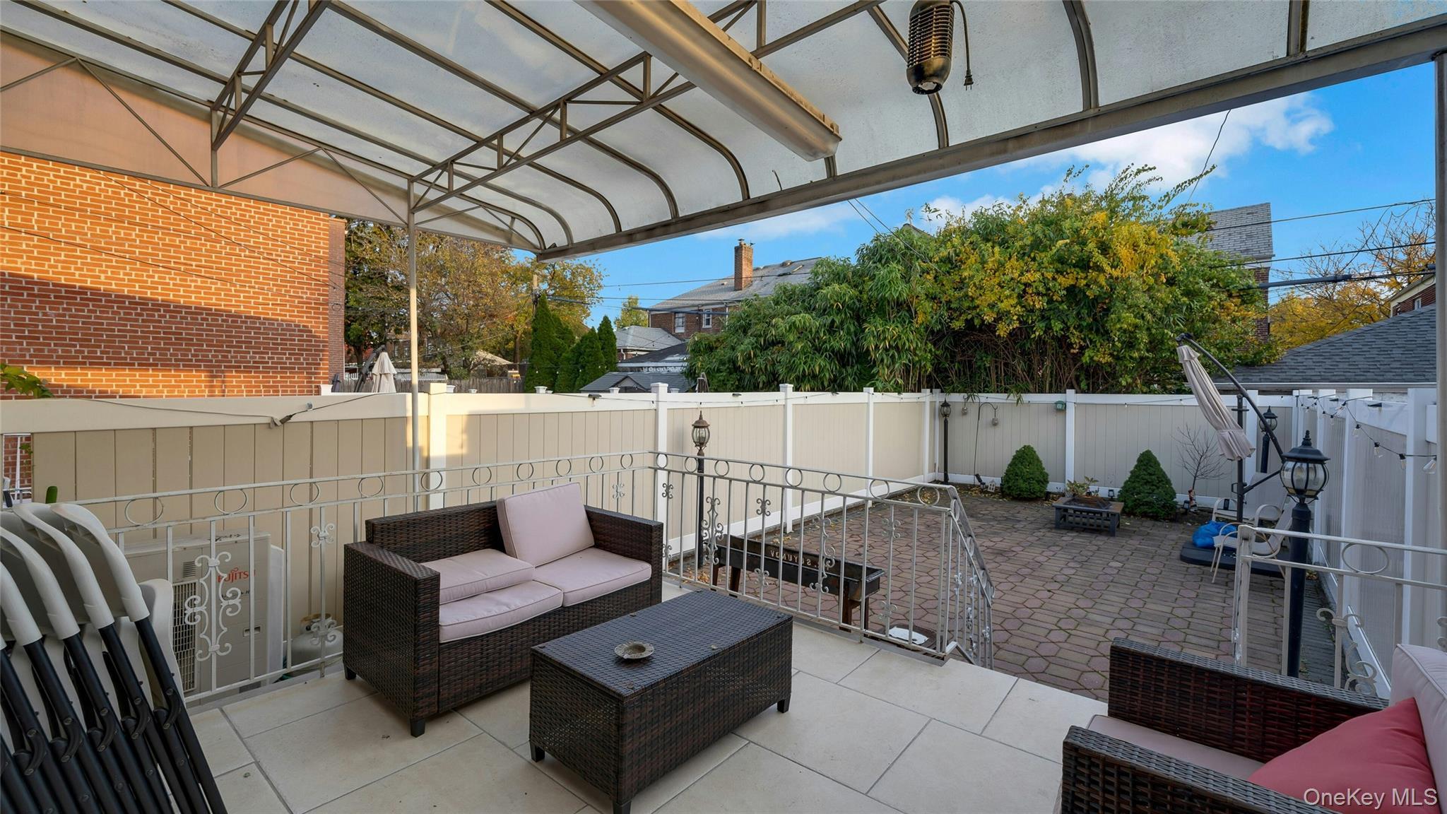 Single Family 70th Road Queens, NY 11367, MLS-1047841-21