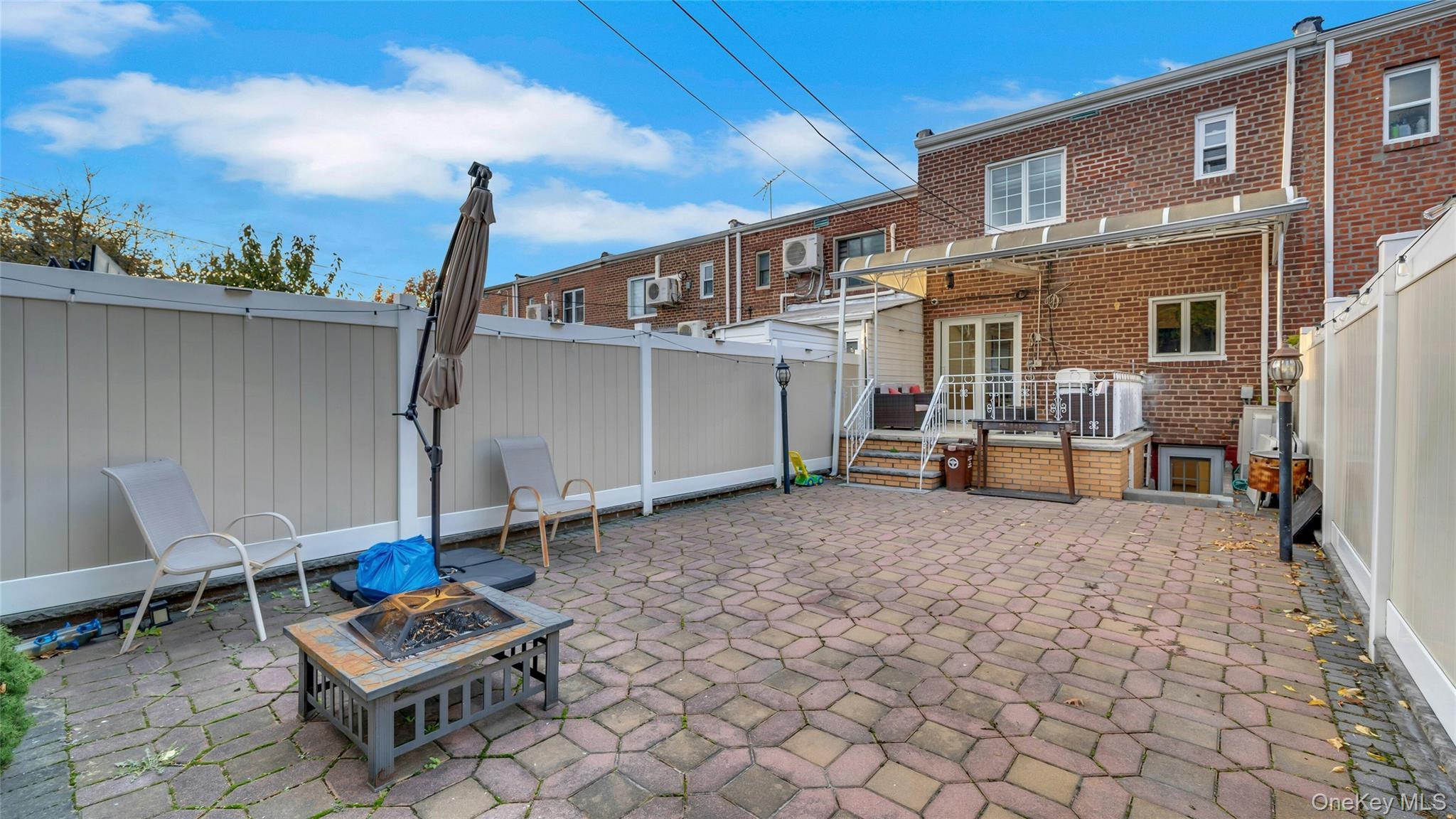 Single Family 70th Road Queens, NY 11367, MLS-1047841-23