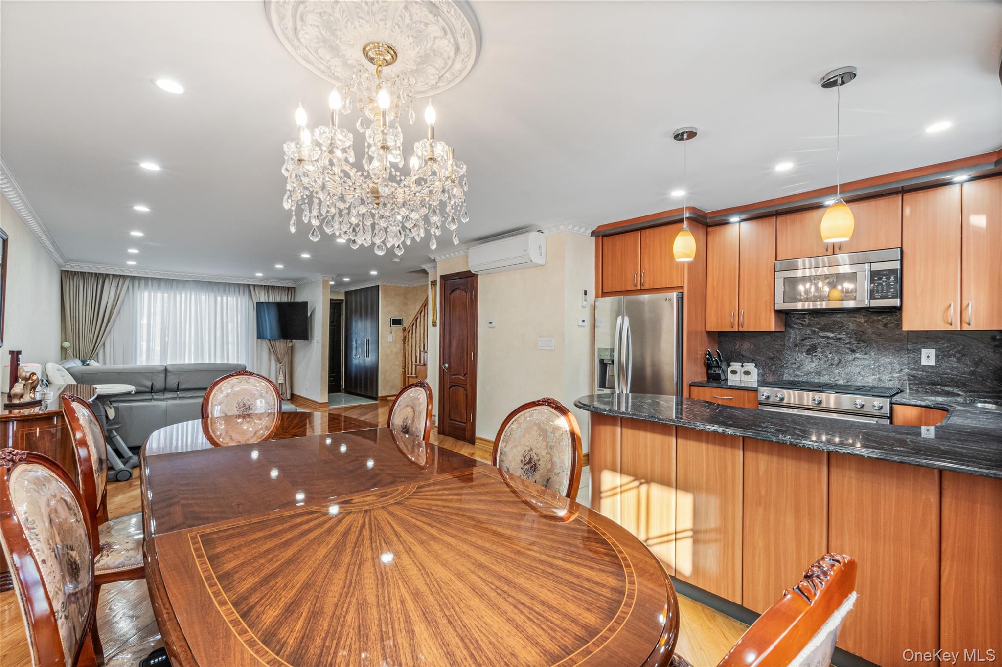 Single Family 70th Road Queens, NY 11367, MLS-1047841-5