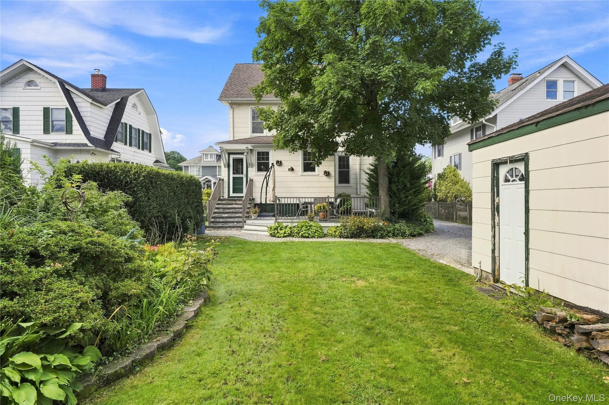 Single Family Cormack Court  Suffolk County, NY 11702, MLS-1047853-34