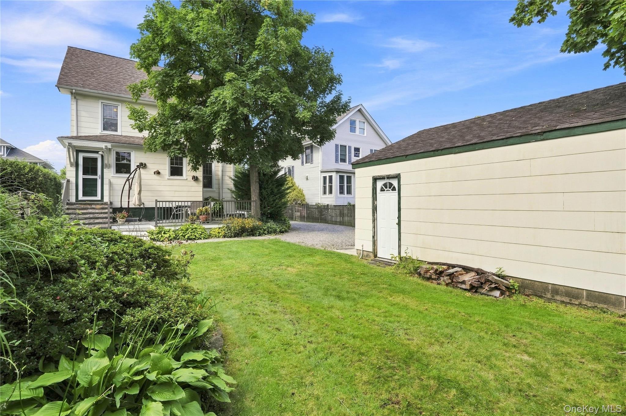 Single Family Cormack Court  Suffolk County, NY 11702, MLS-1047853-35