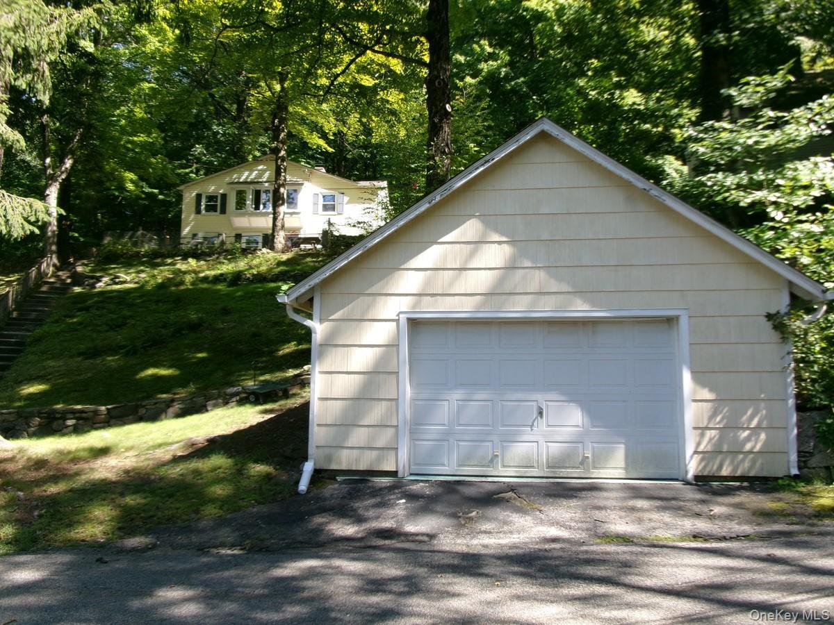 Single Family Leroy Street  Westchester County, NY 10570, MLS-1047856-27