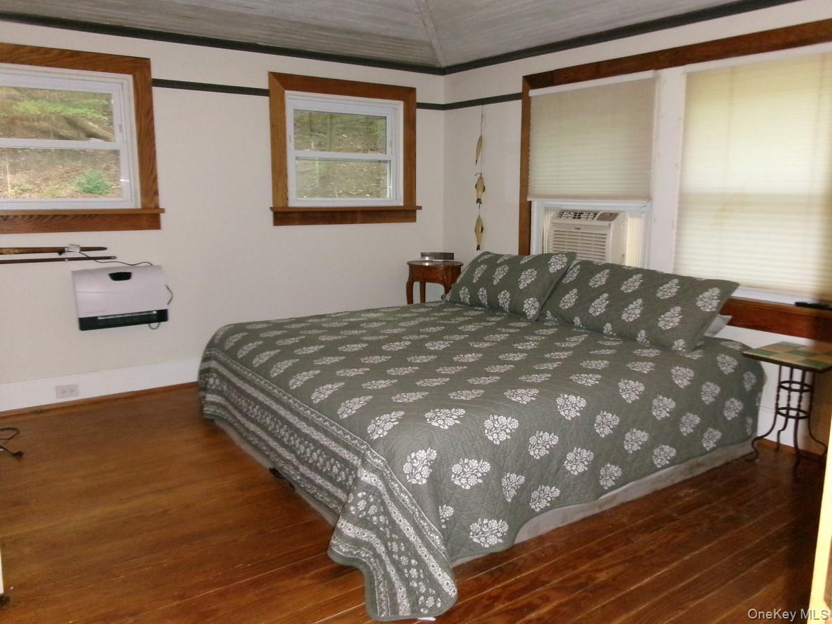 Single Family Leroy Street  Westchester County, NY 10570, MLS-1047856-6
