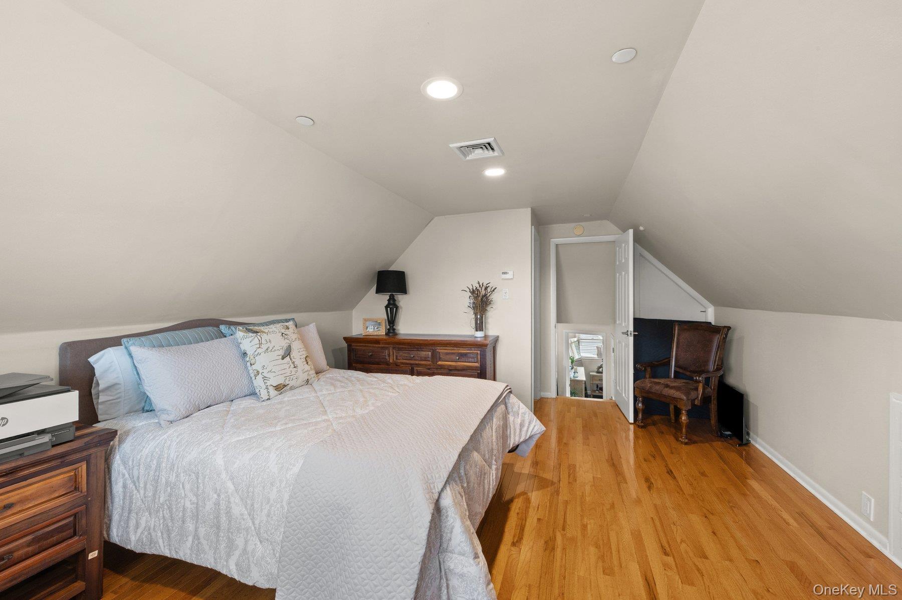 Single Family Niami Street Nassau County, NY 11783, MLS-1047858-20