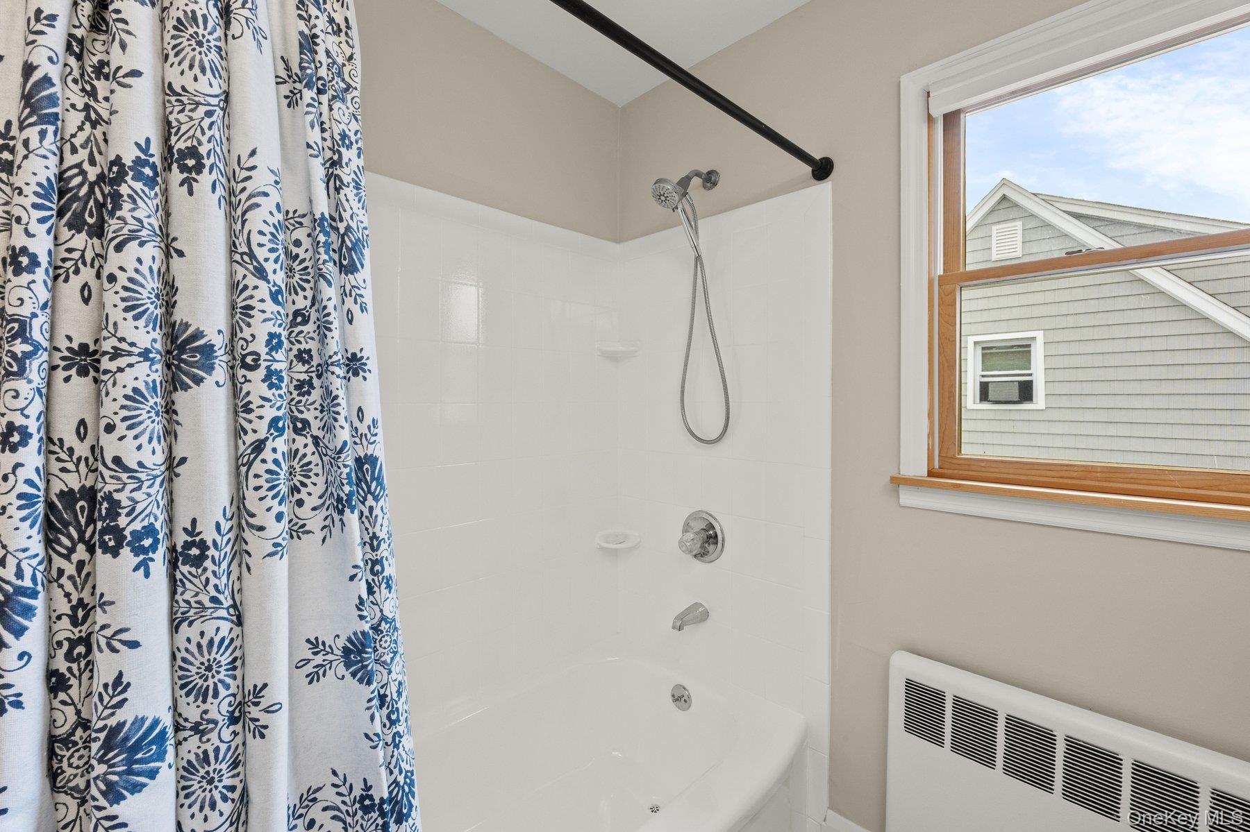 Single Family Niami Street Nassau County, NY 11783, MLS-1047858-24