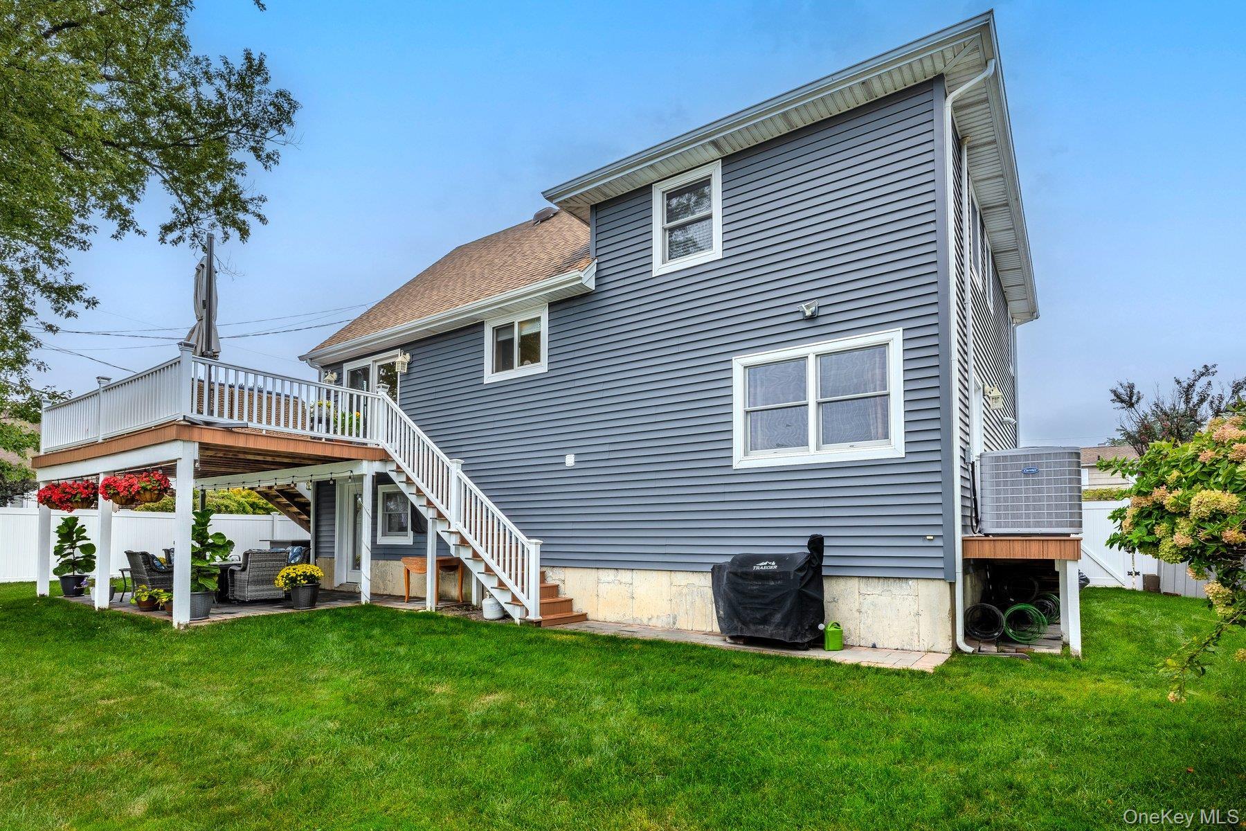 Single Family Niami Street Nassau County, NY 11783, MLS-1047858-44