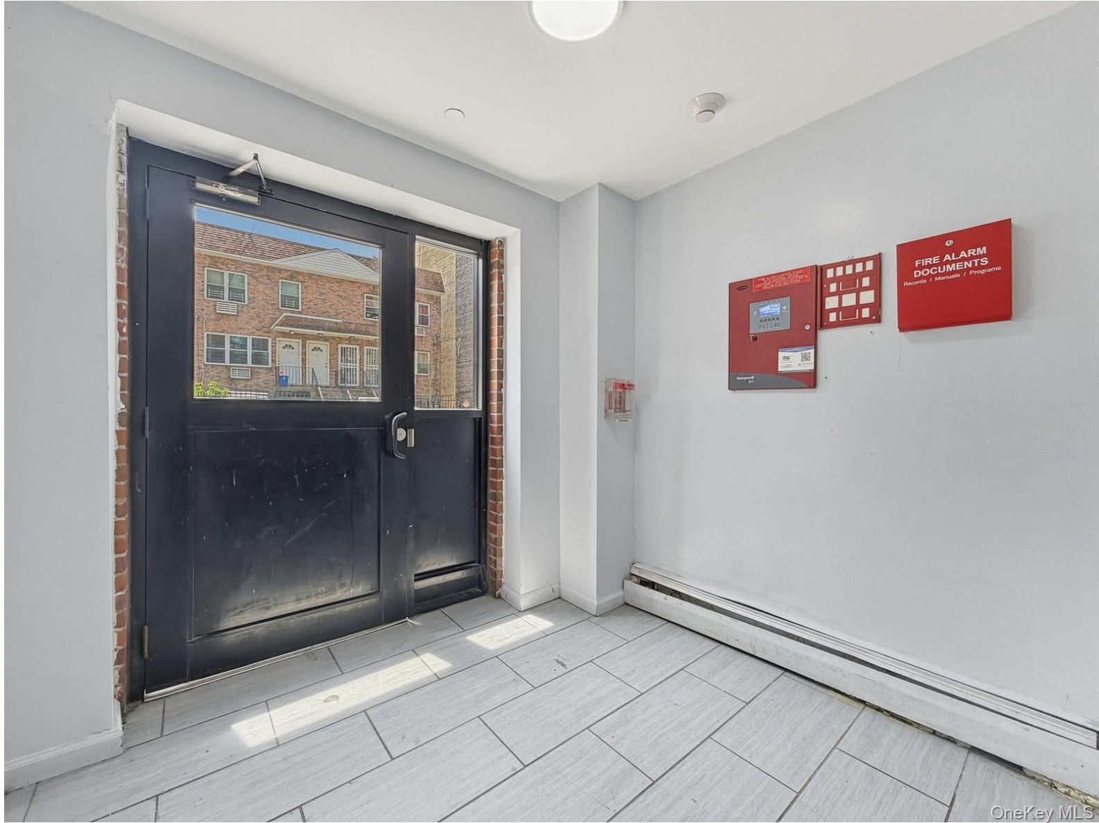 Commercial Sale E 214th Street Bronx, NY 10467, MLS-1047865-3
