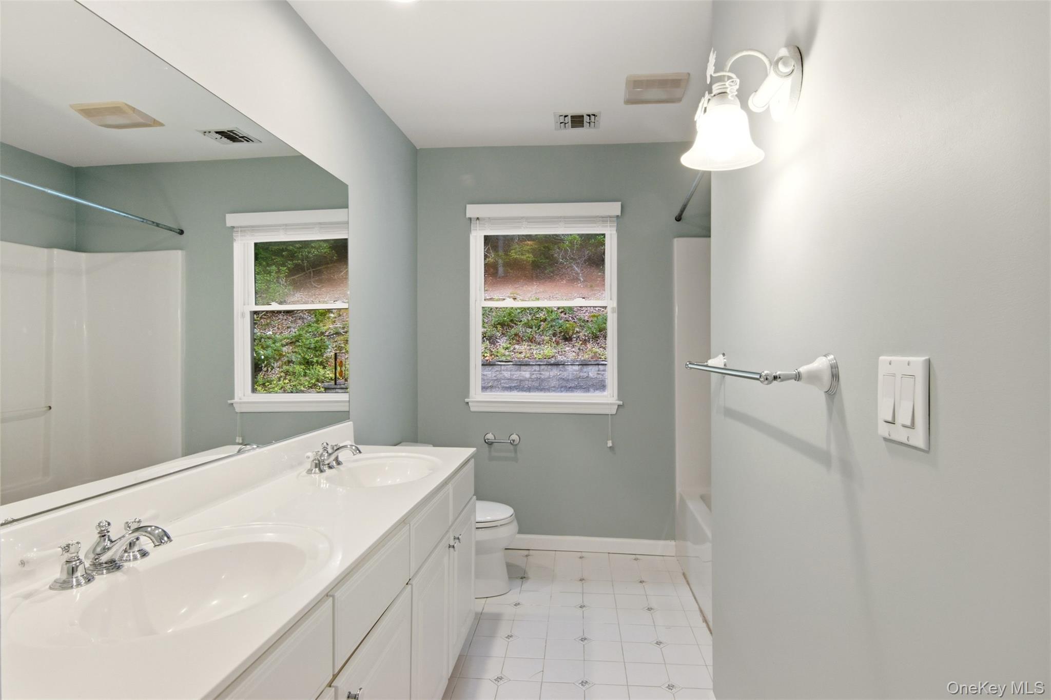 Single Family Beach Plum Drive Suffolk County, NY 11721, MLS-1047872-40