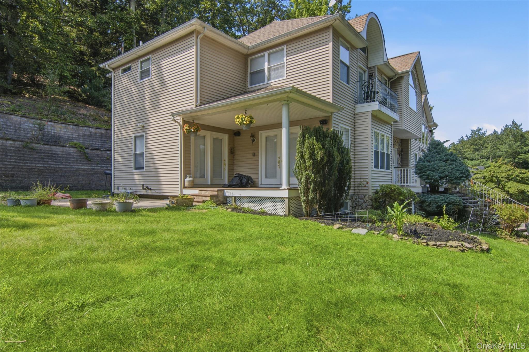 Single Family Beach Plum Drive Suffolk County, NY 11721, MLS-1047872-45