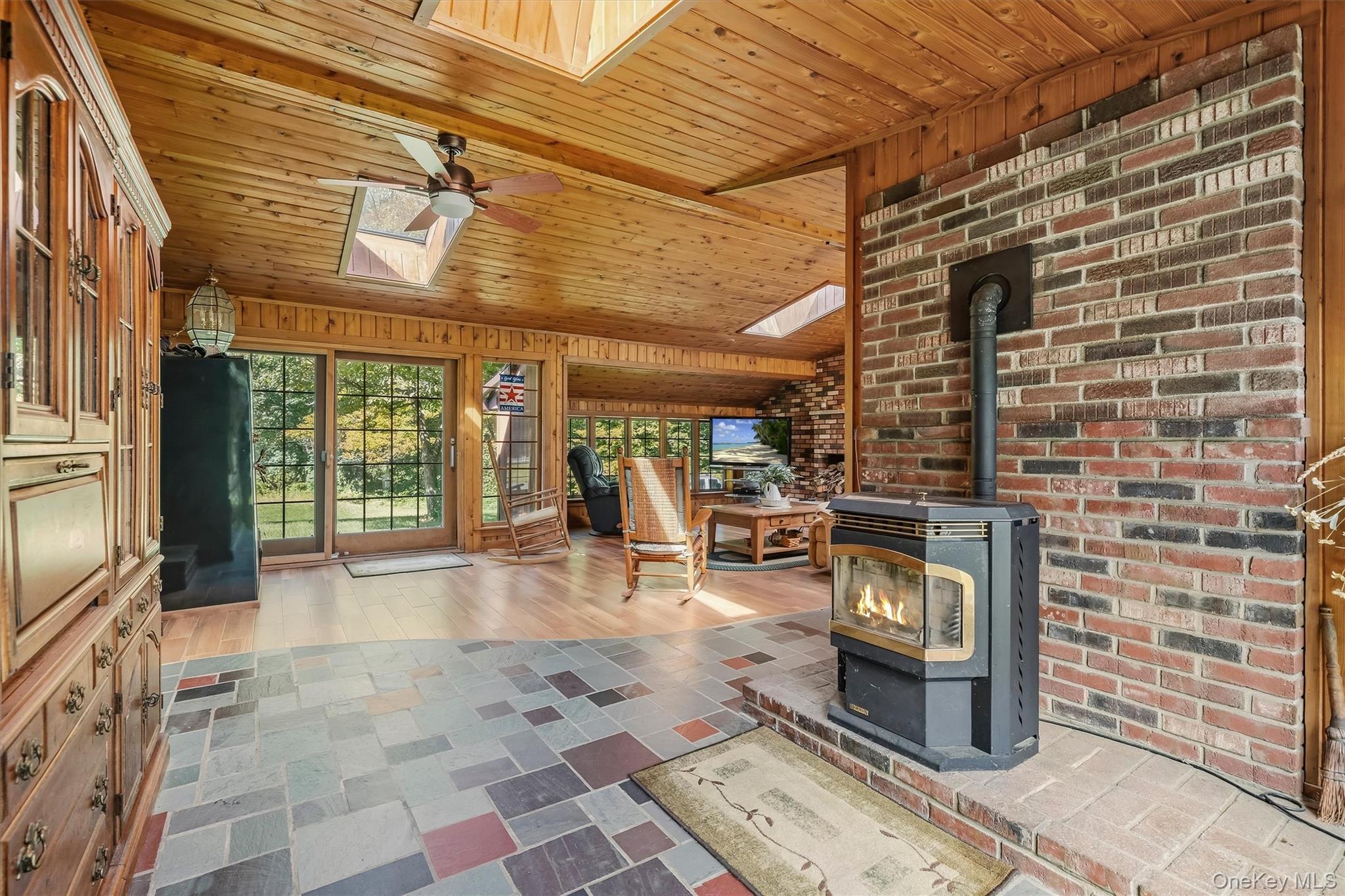 Single Family Neversink Drive  Orange County, NY 12771, MLS-1047877-11