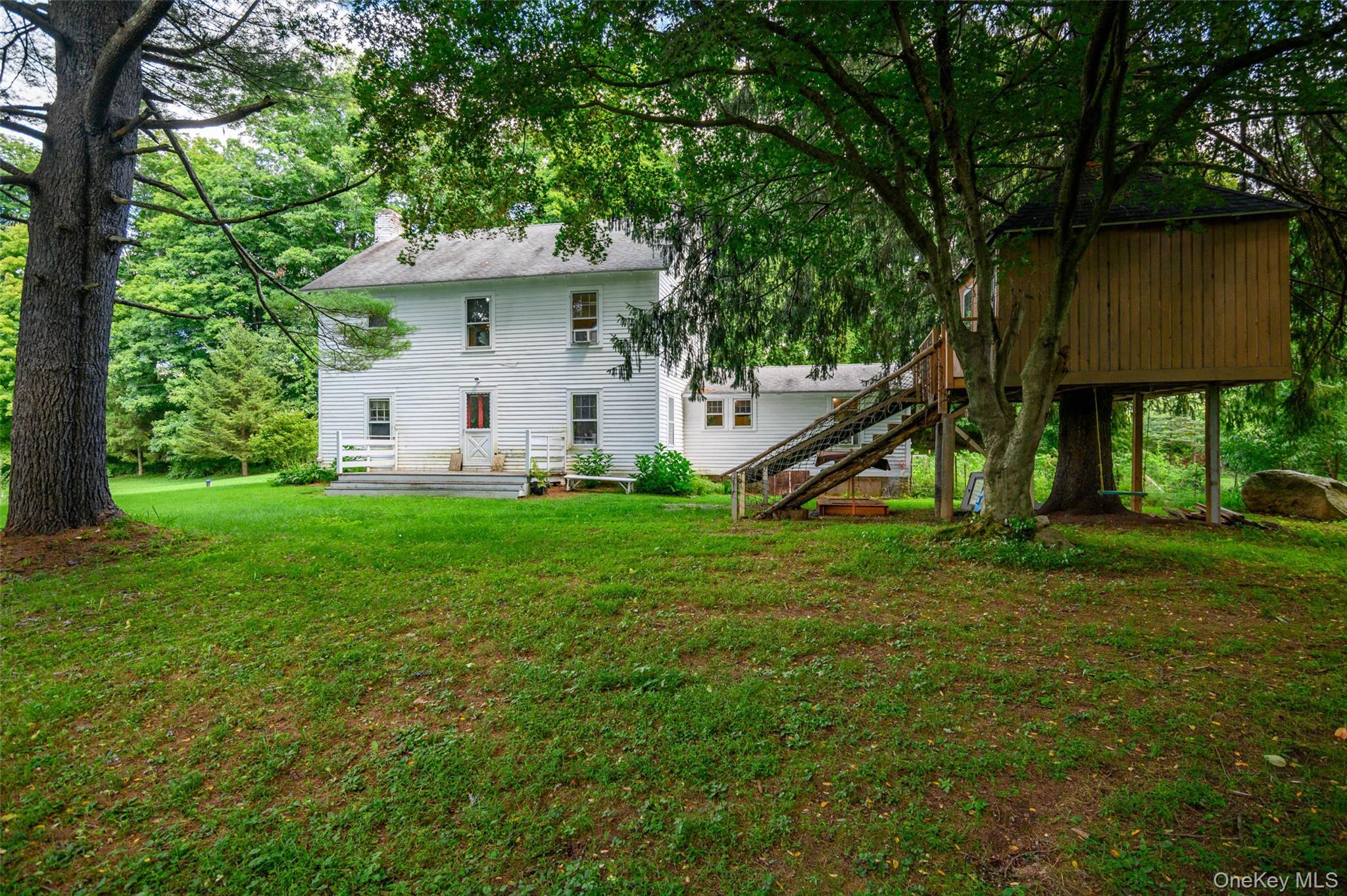 Single Family Quaker Hill Road  Dutchess County, NY 12564, MLS-1047901-22