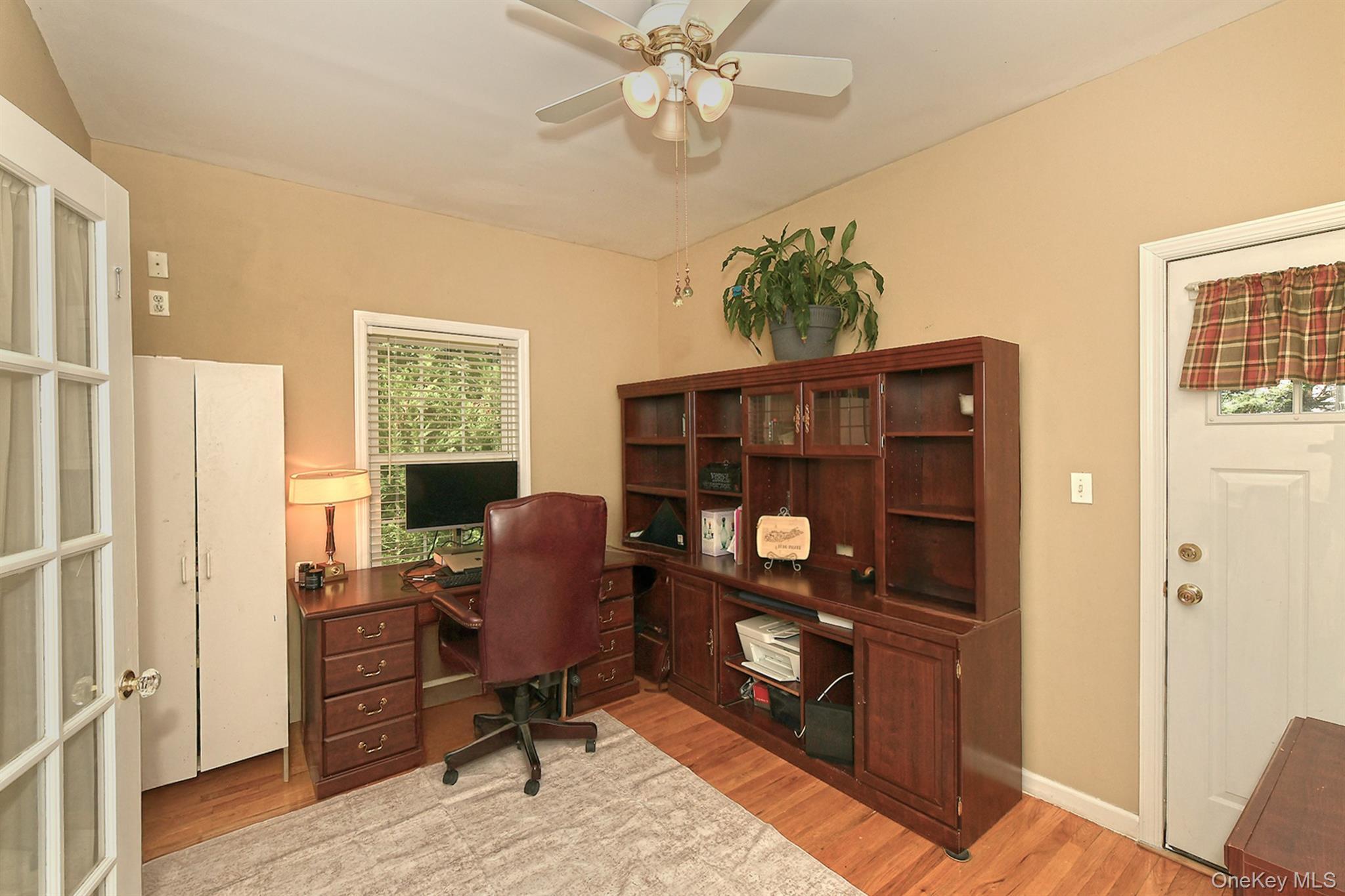 Single Family Ona Avenue Suffolk County, NY 11746, MLS-1047921-19