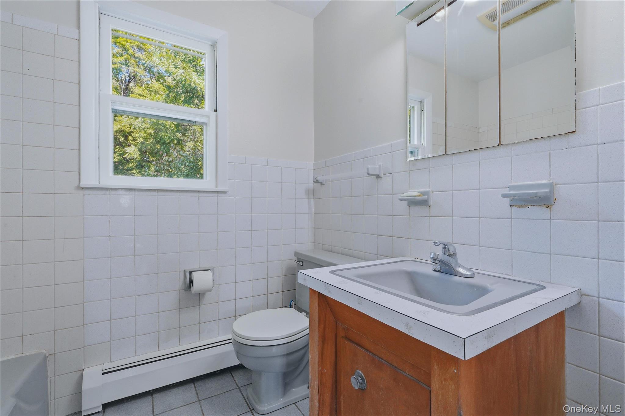 Single Family Lakeview Terrace Ulster County, NY 12401, MLS-1047934-11