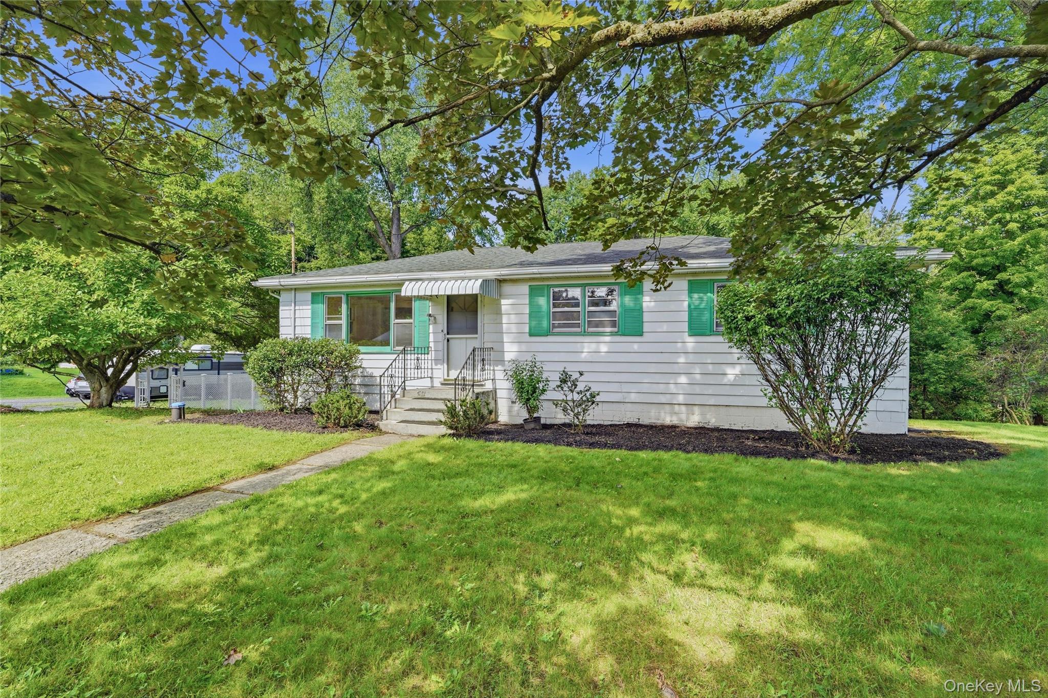 Single Family Lakeview Terrace Ulster County, NY 12401, MLS-1047934-2