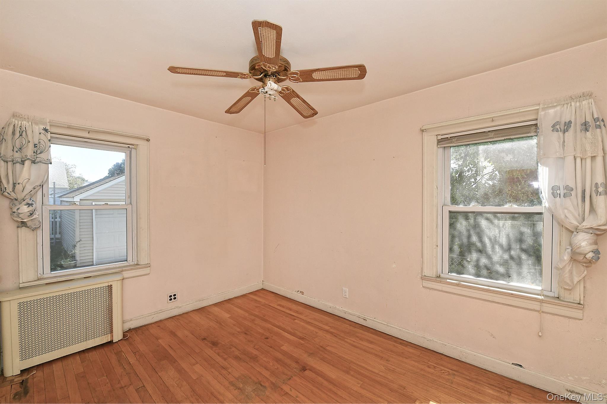 Single Family Hull Avenue Nassau County, NY 11040, MLS-1047936-26