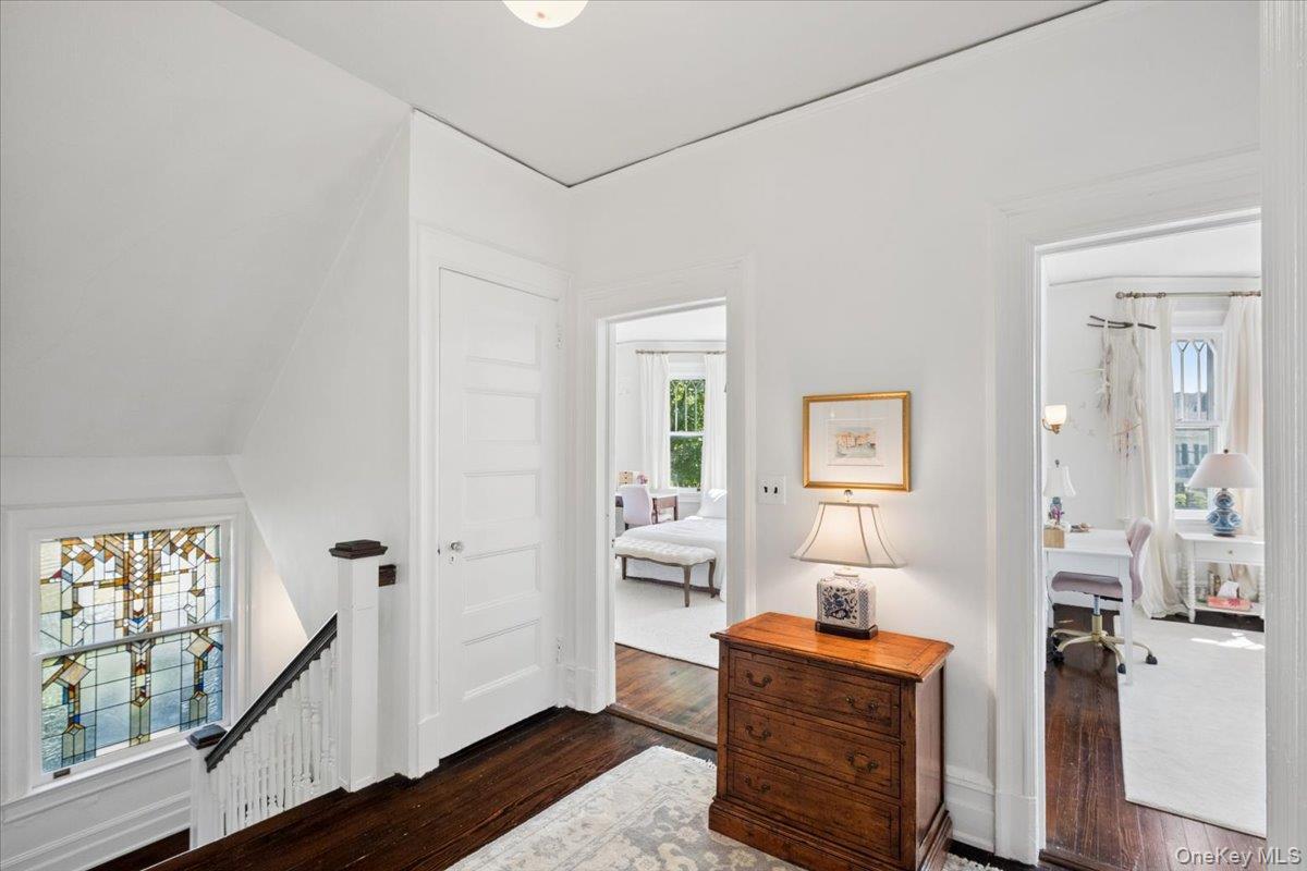 Single Family Argyll Avenue Westchester County, NY 10804, MLS-1047951-22
