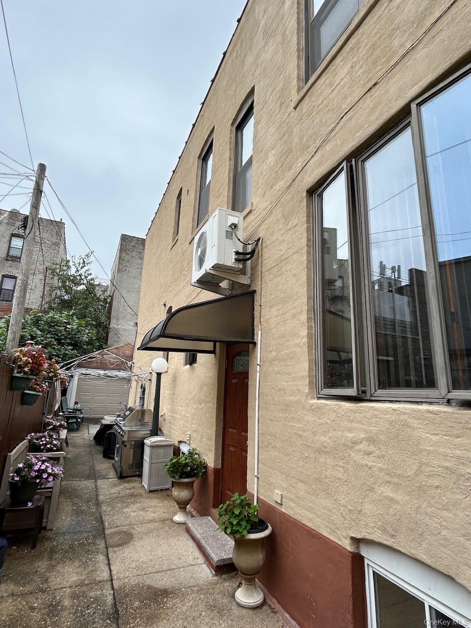 Single Family Bay Ridge Avenue  Brooklyn, NY 11204, MLS-1047957-18