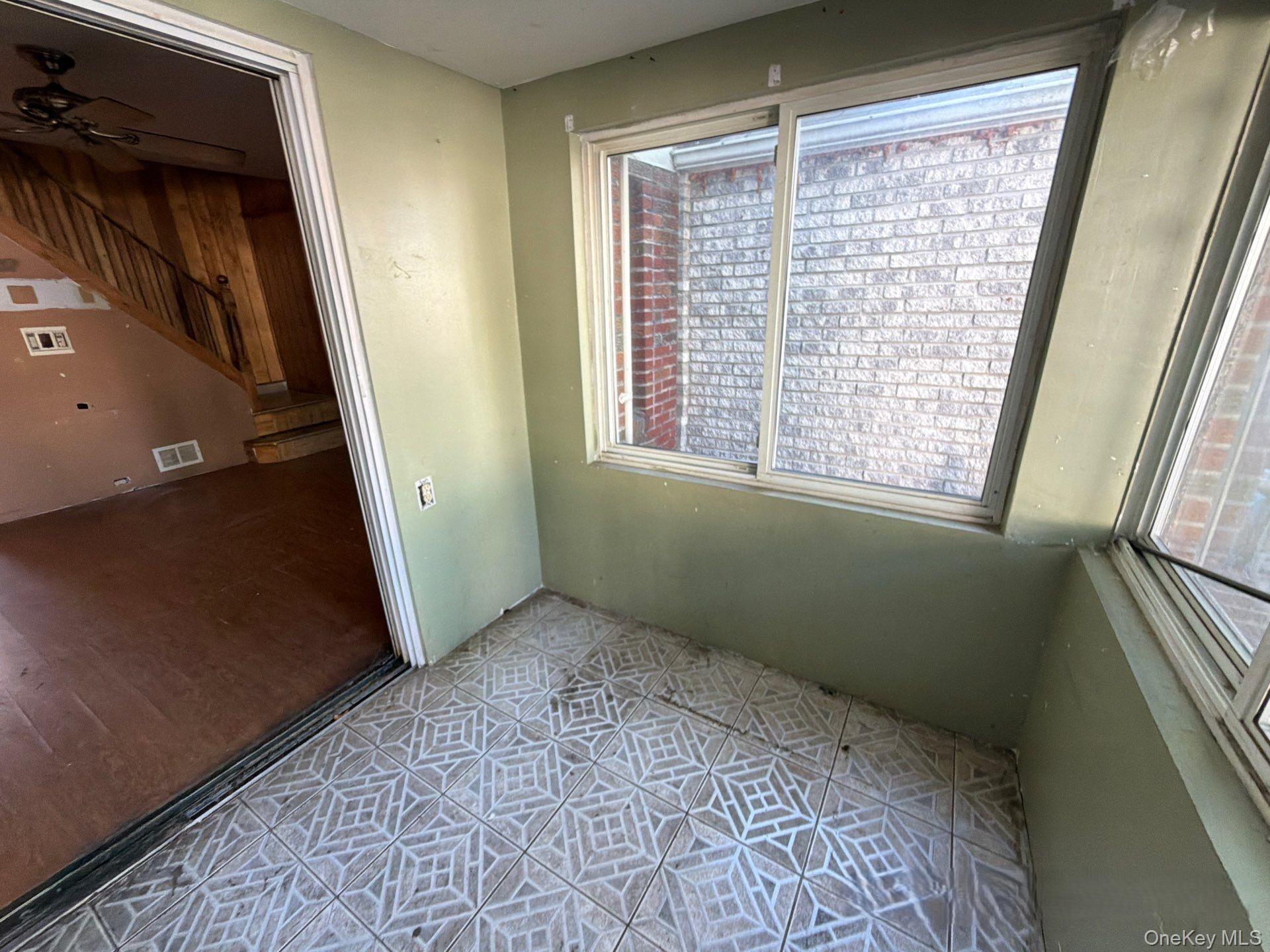 Single Family 152nd Street Queens, NY 11434, MLS-1047964-4