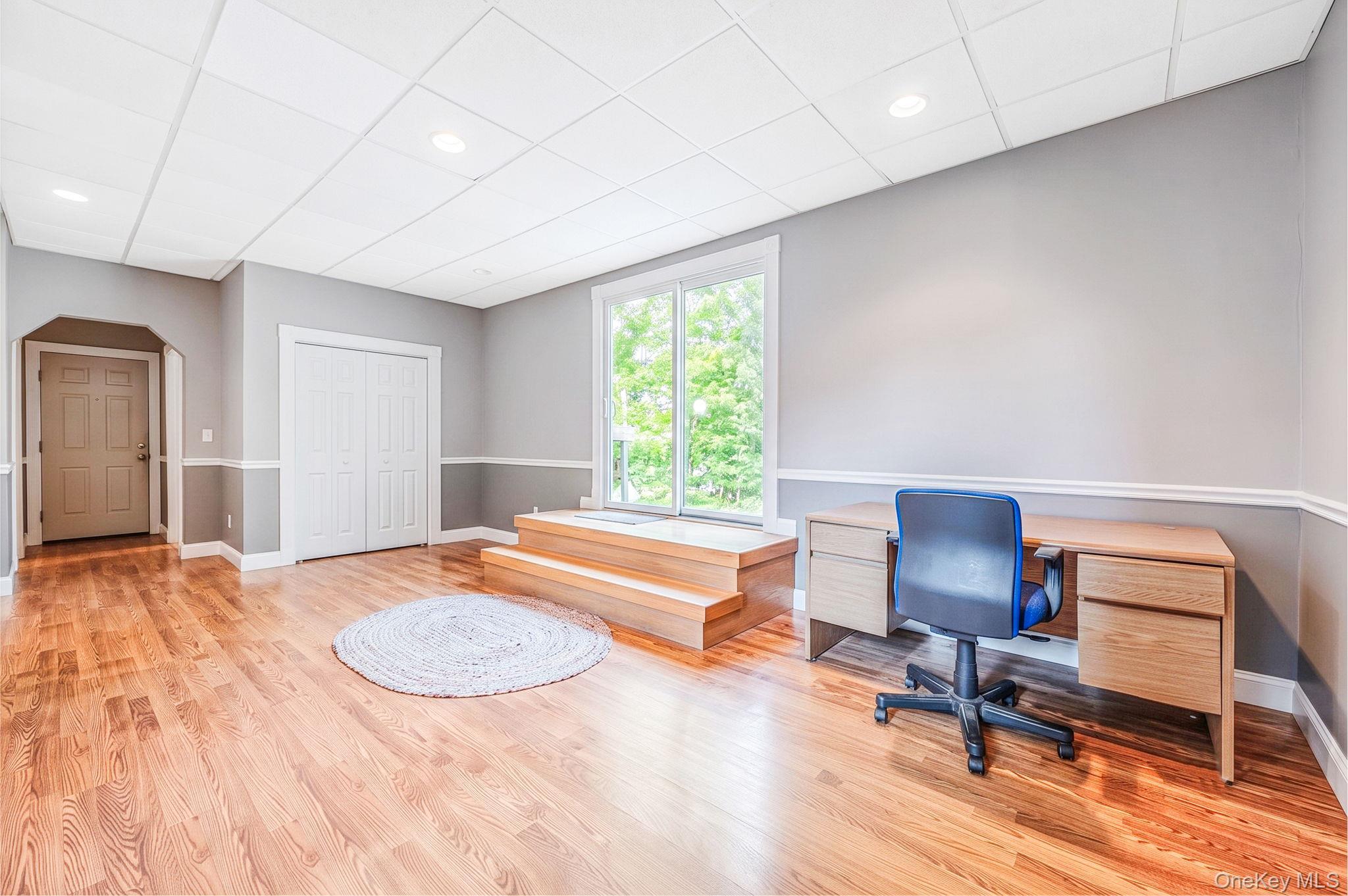 Single Family Chen Court  Suffolk County, NY 11953, MLS-1047975-29