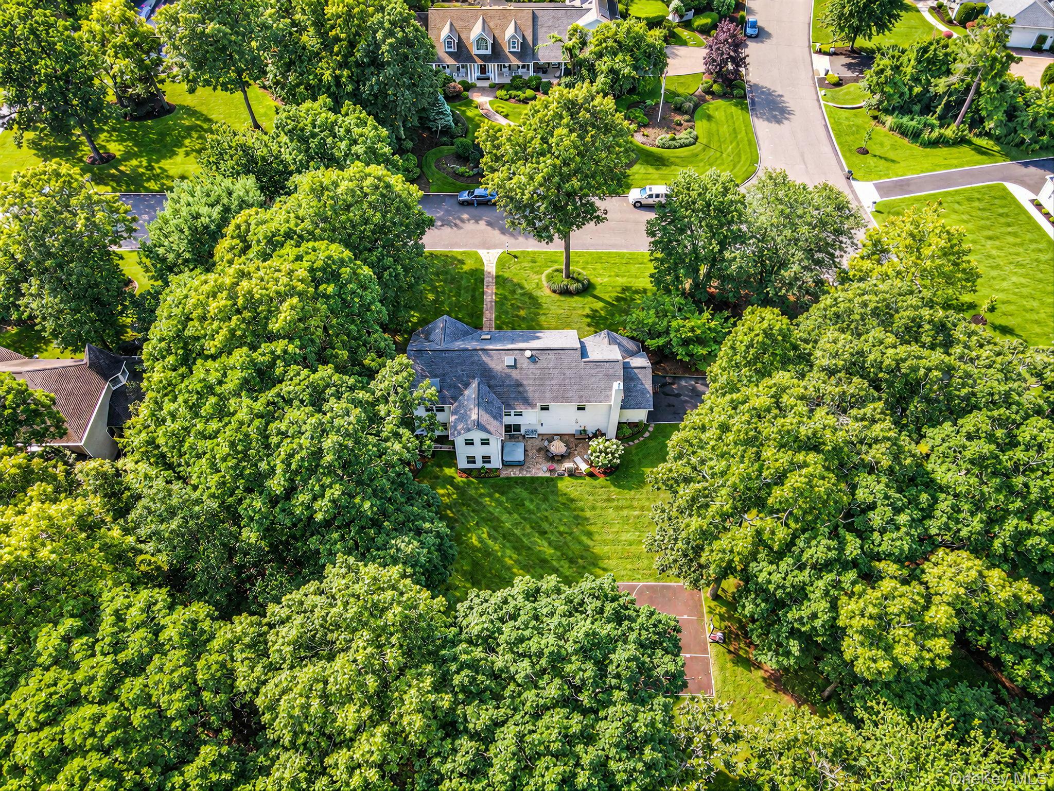 Single Family Chen Court  Suffolk County, NY 11953, MLS-1047975-4