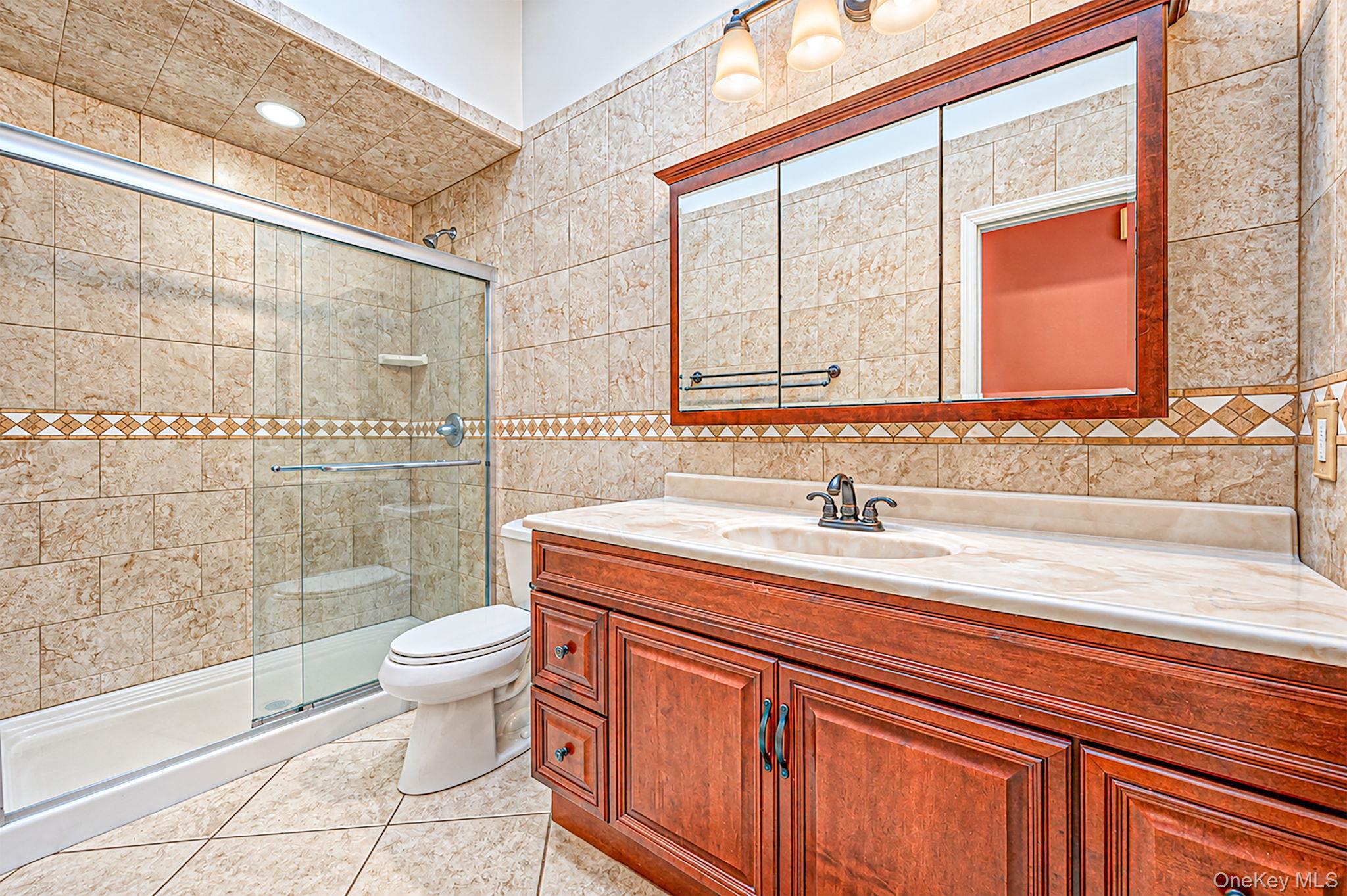 Single Family Chen Court  Suffolk County, NY 11953, MLS-1047975-43
