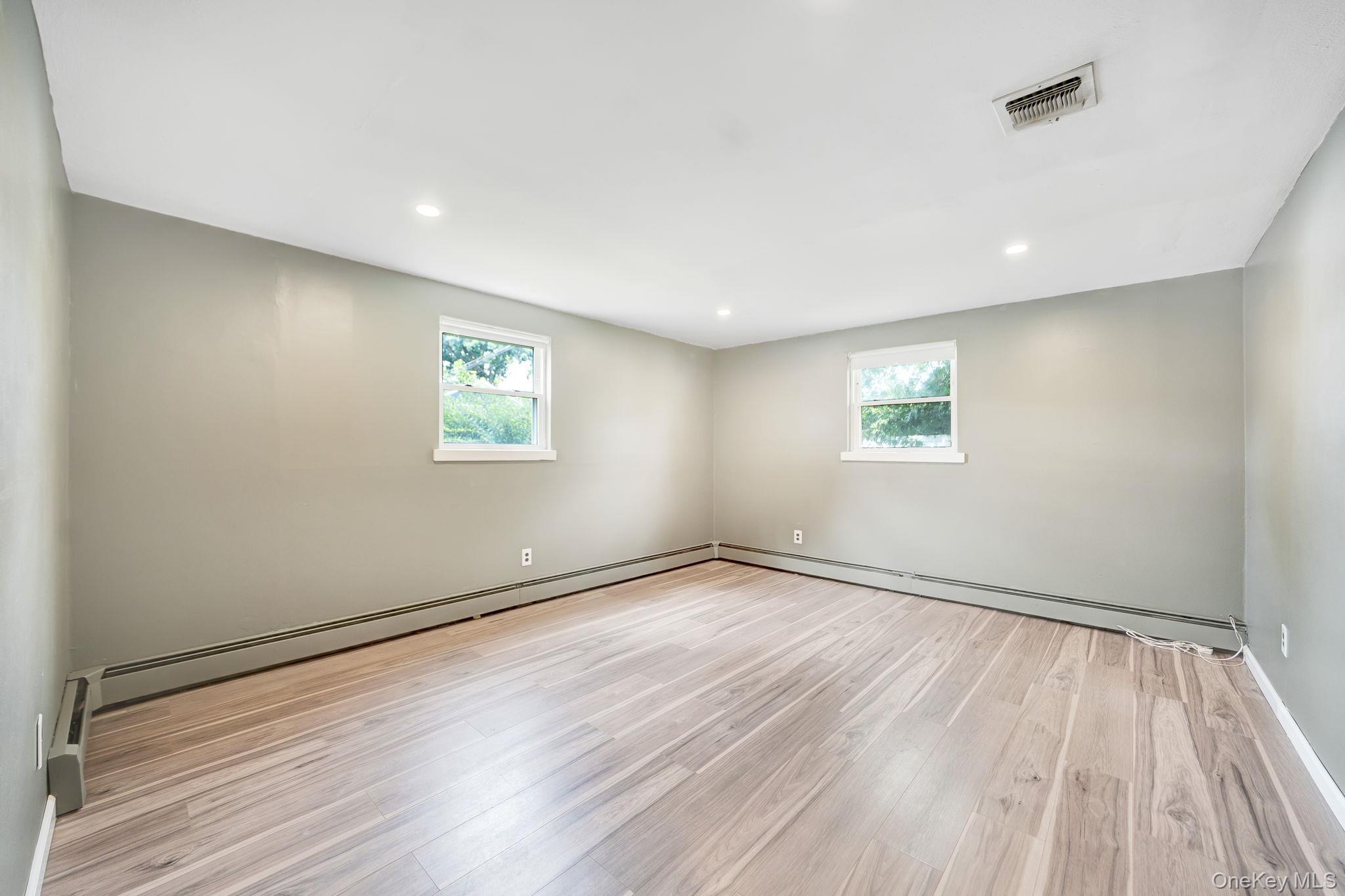 Single Family N Oak Street Nassau County, NY 11758, MLS-1047976-11