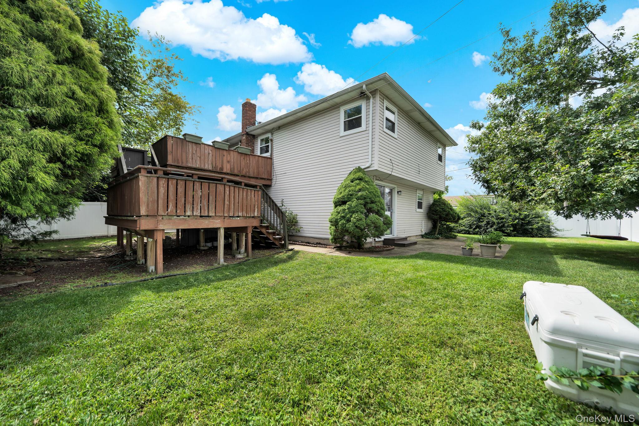 Single Family N Oak Street Nassau County, NY 11758, MLS-1047976-35