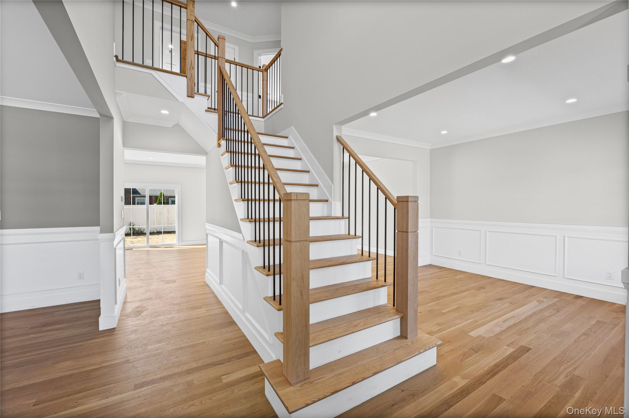 Single Family Broadway  Nassau County, NY 11762, MLS-1047977-6