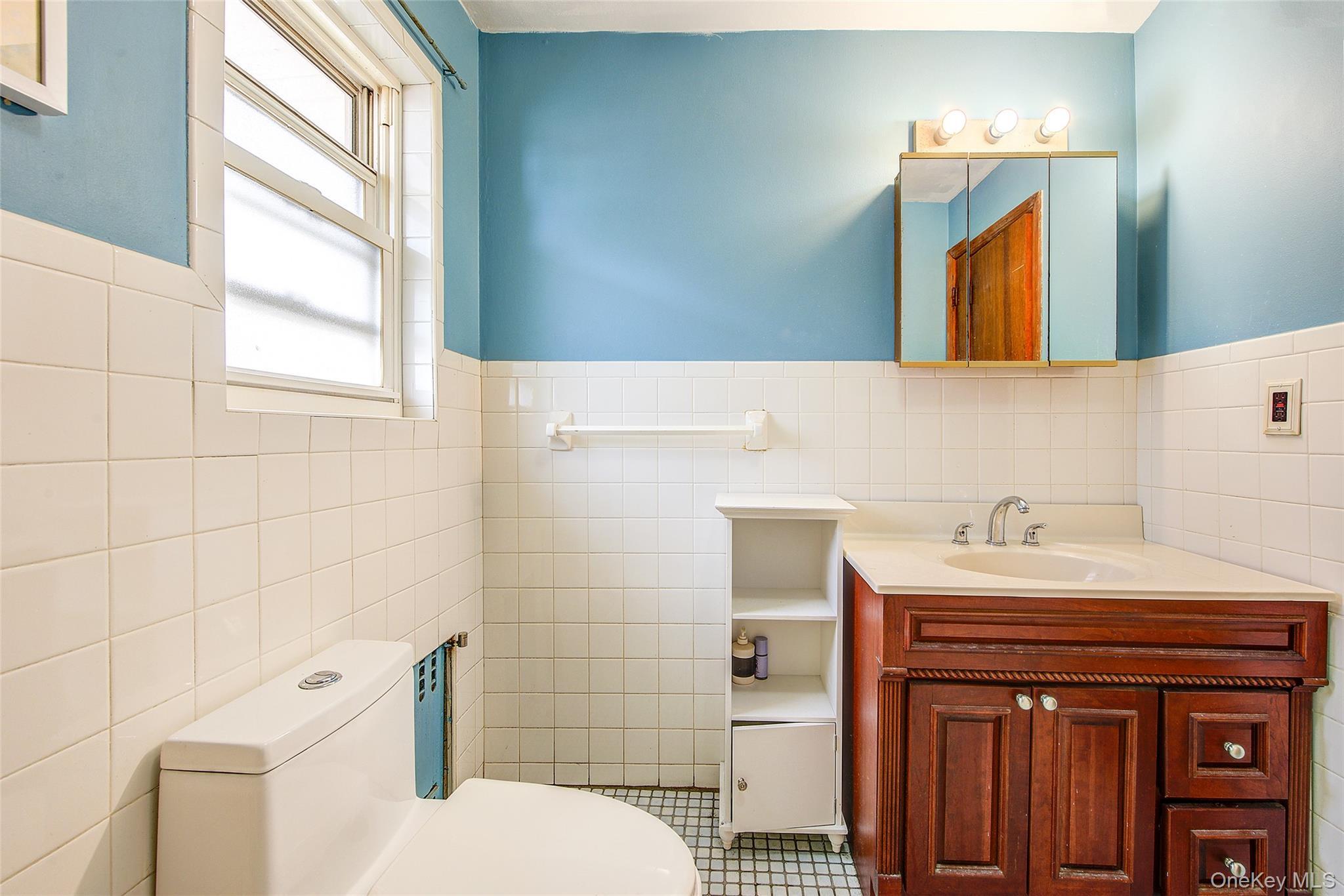 Single Family 221st Street Queens, NY 11361, MLS-1047983-29