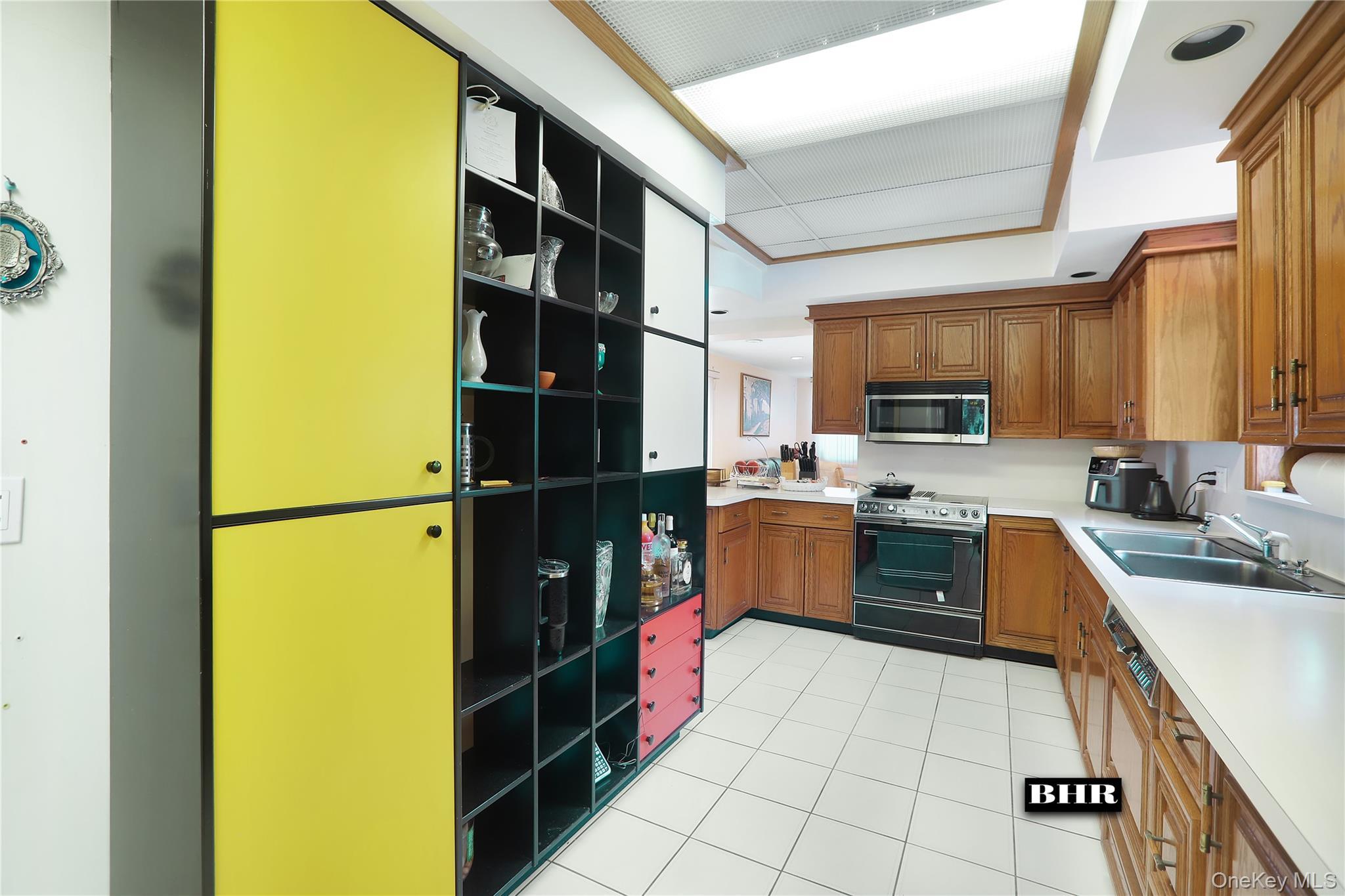 Single Family Exeter Street Brooklyn, NY 11235, MLS-1047990-10