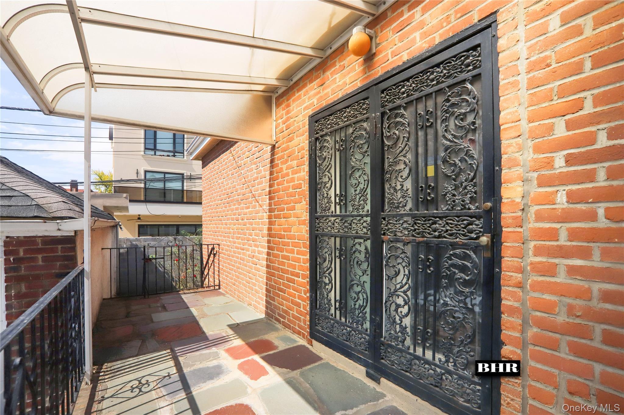 Single Family Exeter Street Brooklyn, NY 11235, MLS-1047990-18