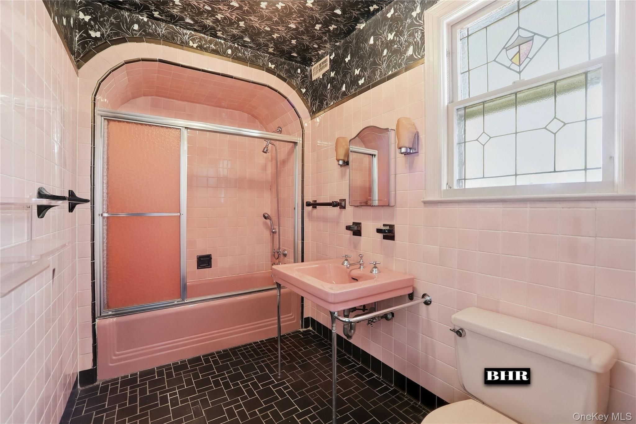 Single Family Exeter Street Brooklyn, NY 11235, MLS-1047990-23
