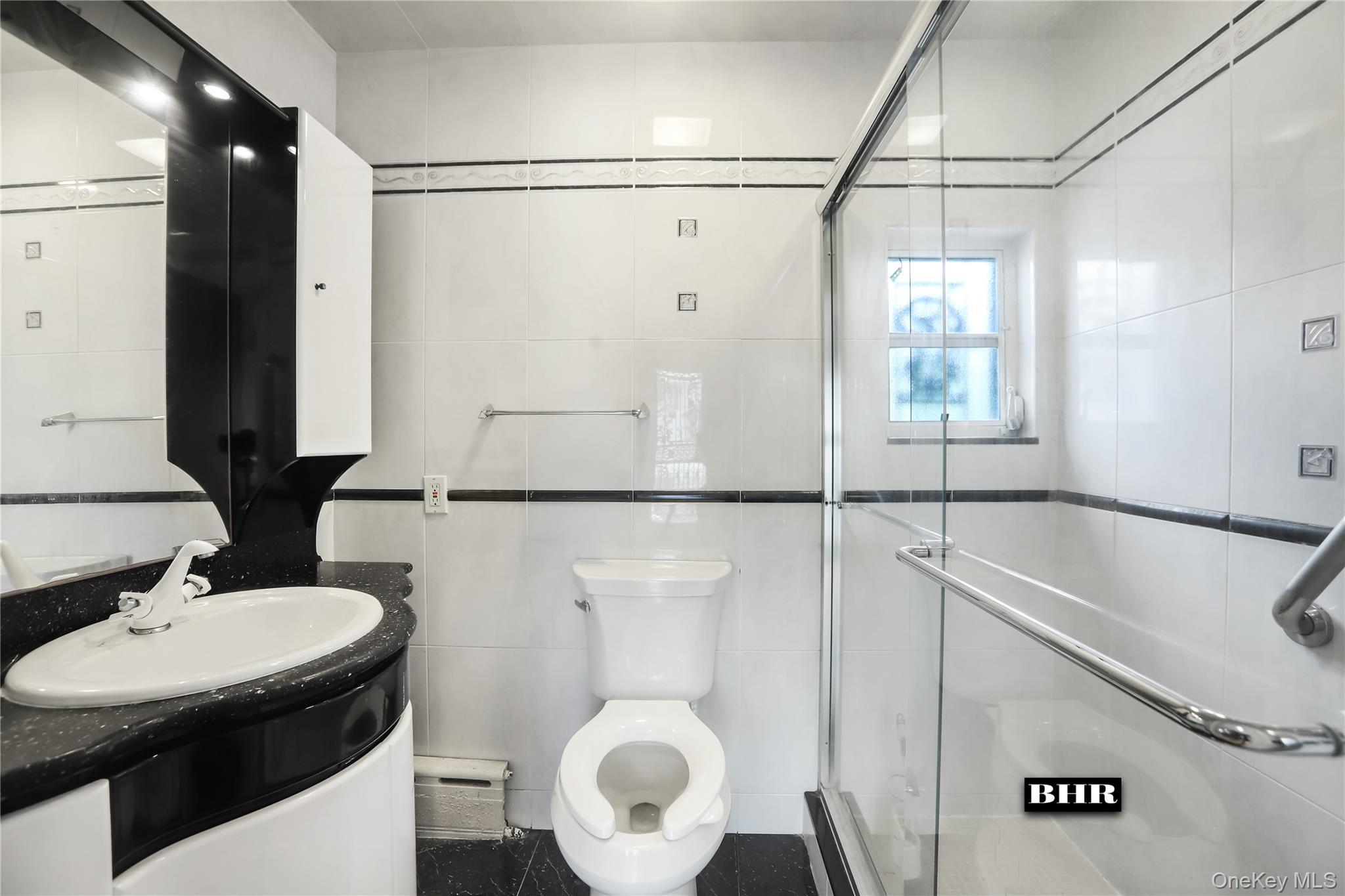 Single Family Exeter Street Brooklyn, NY 11235, MLS-1047990-25