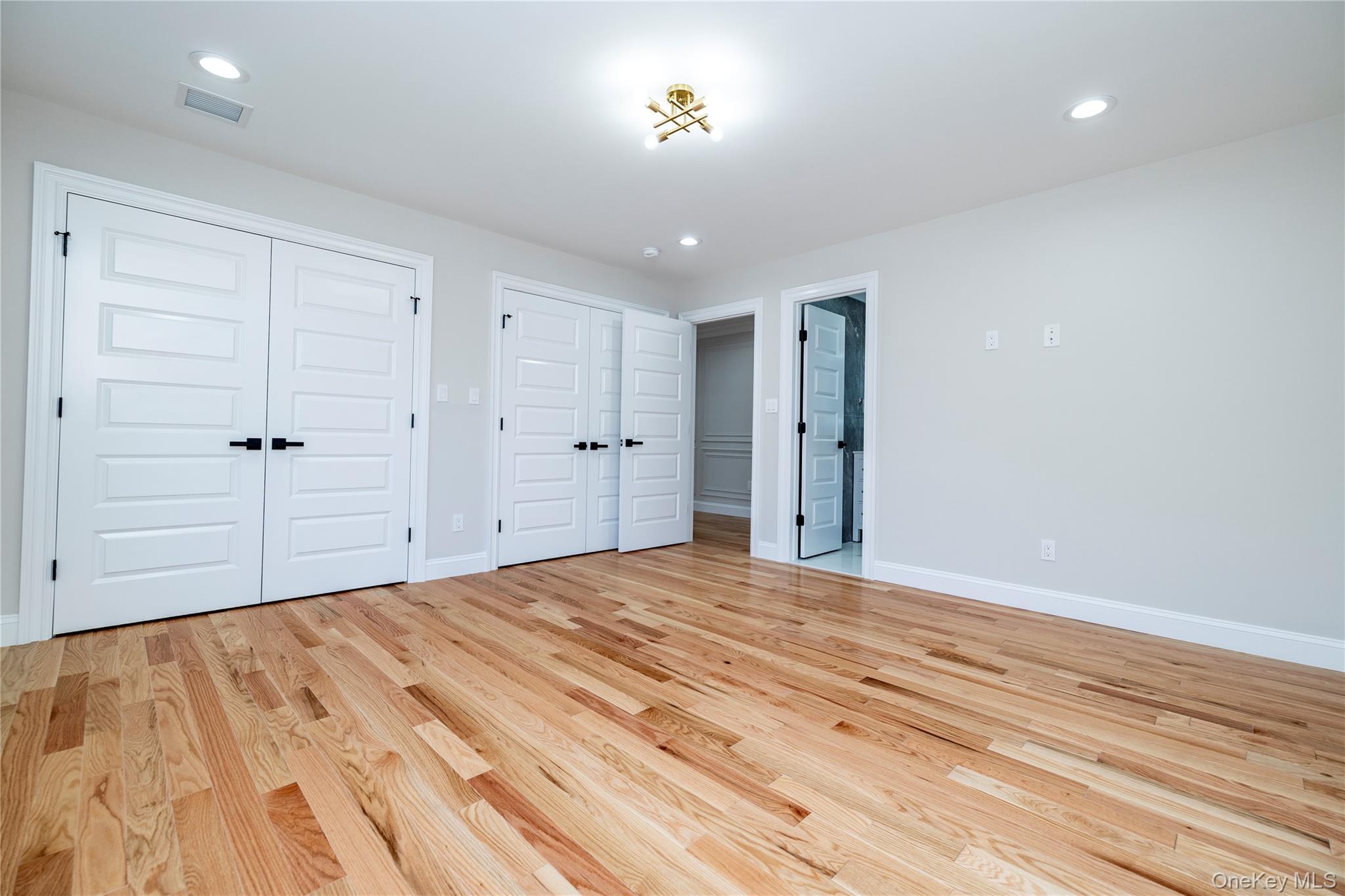 Single Family Gerard Avenue W  Nassau County, NY 11565, MLS-1048003-26