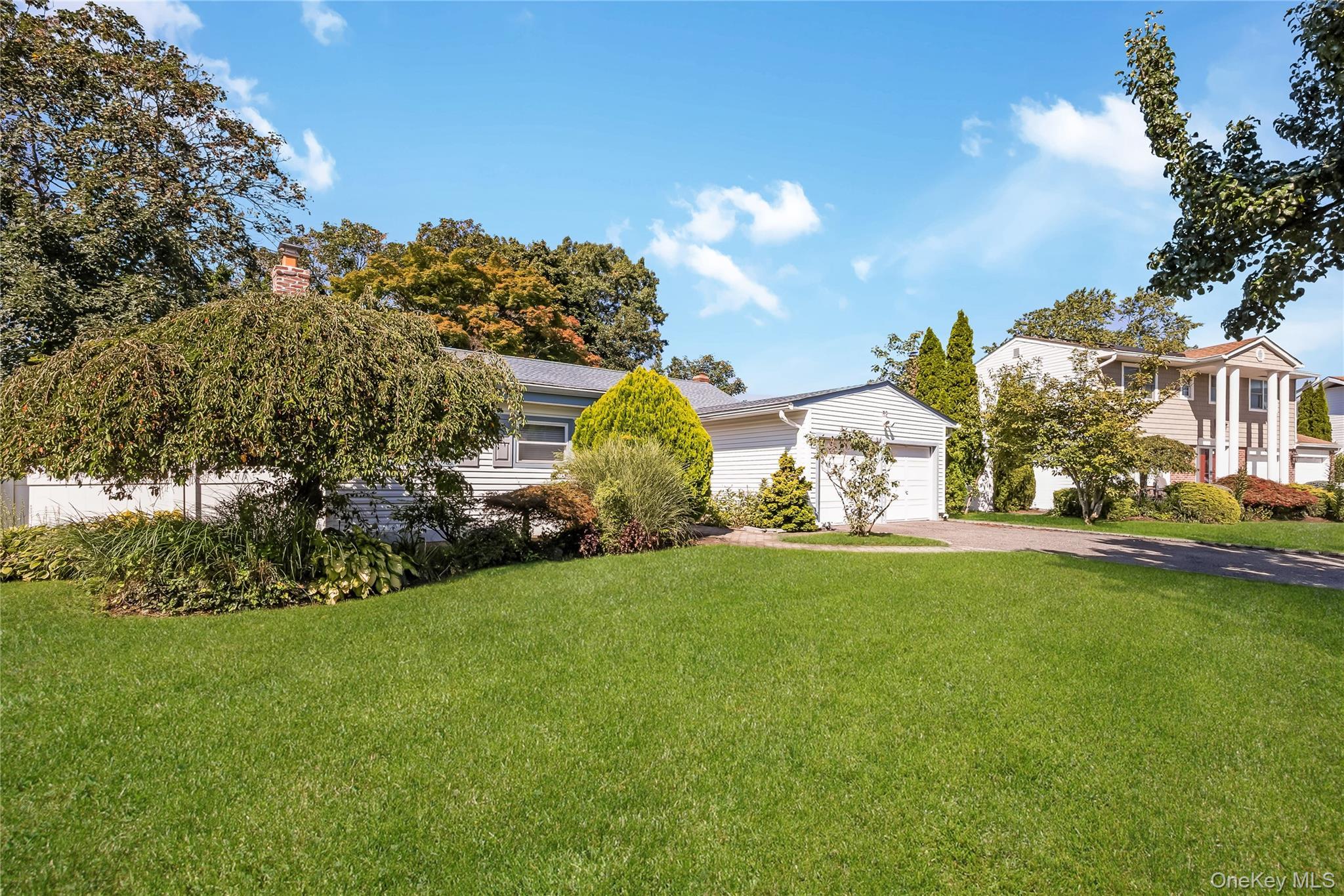 Single Family Voorhis Drive Nassau County, NY 11804, MLS-1048008-2