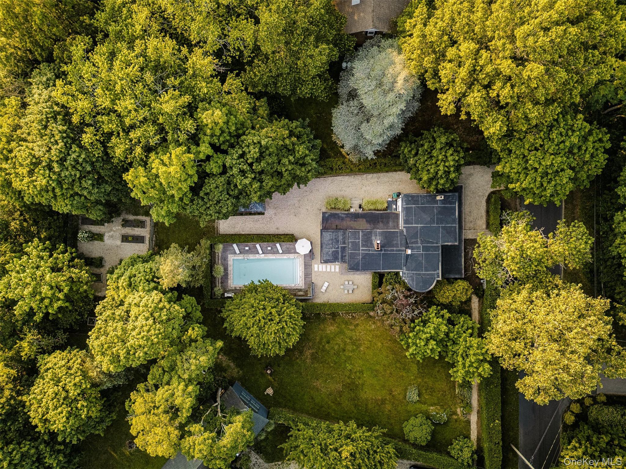 Single Family Indian Neck Lane Suffolk County, NY 11958, MLS-1048014-38