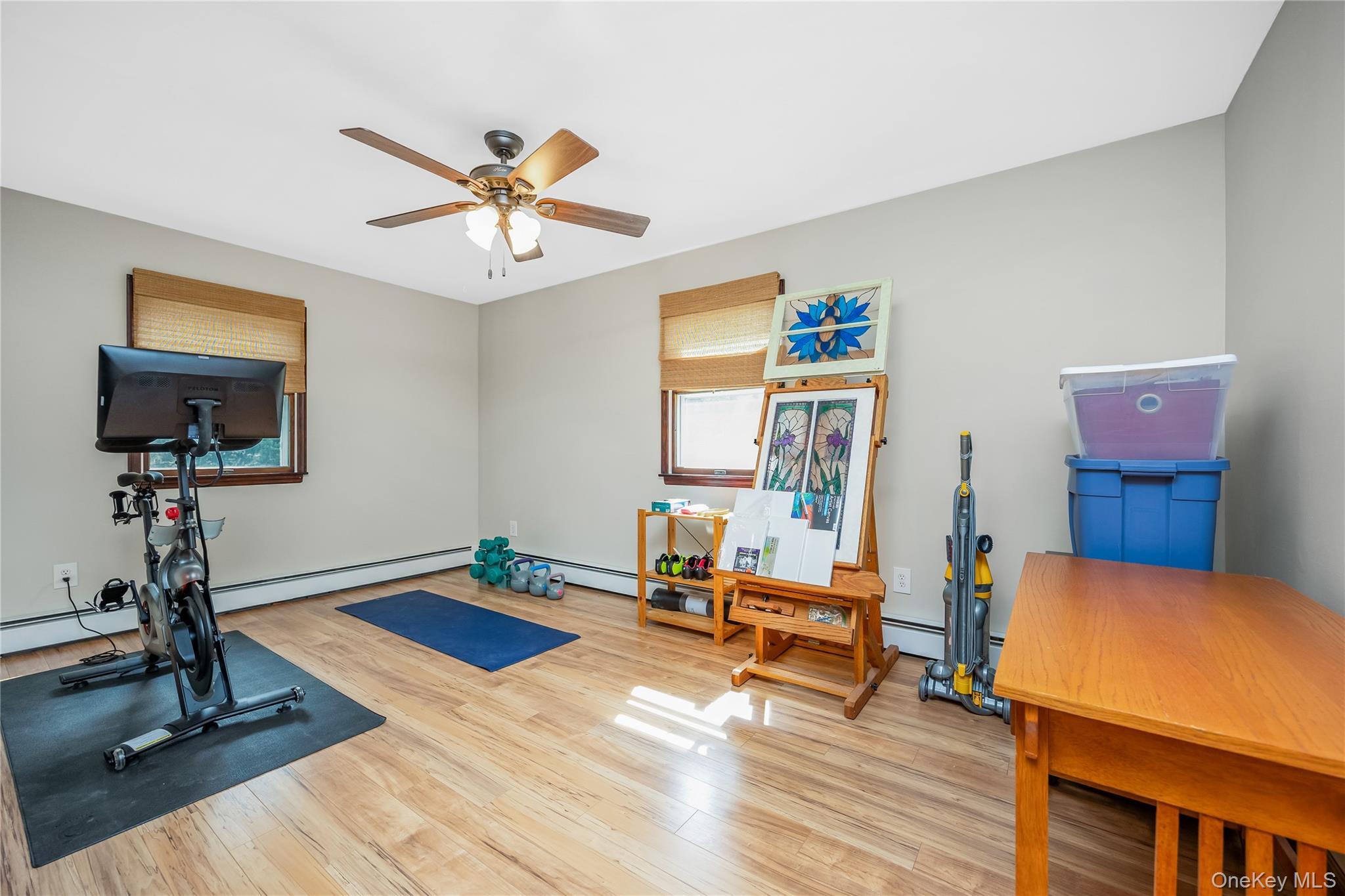 Single Family Jaycox Avenue Suffolk County, NY 11751, MLS-1048018-22