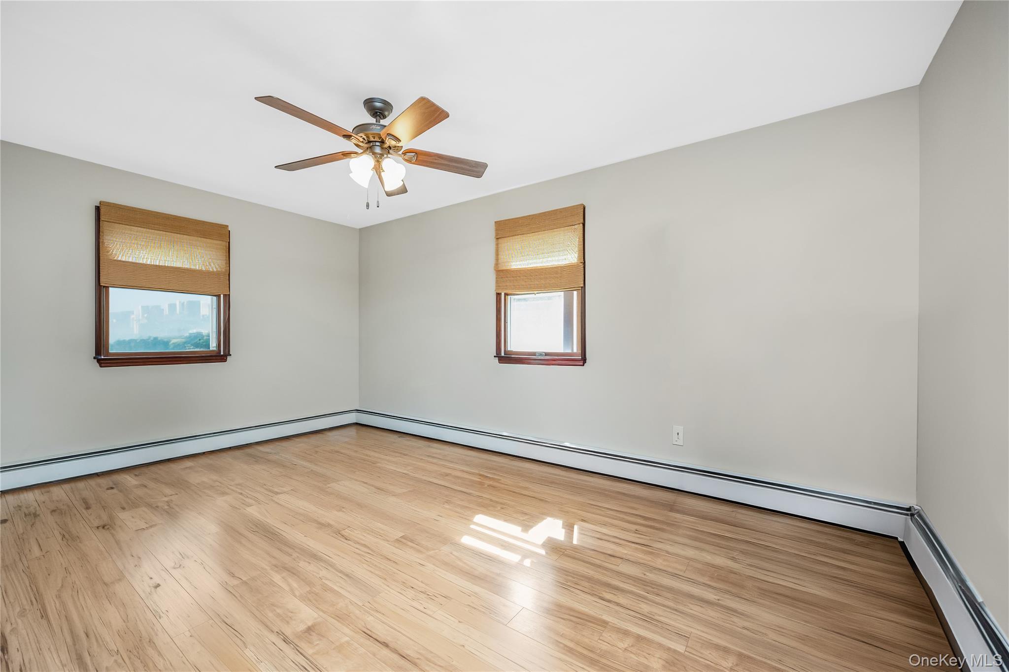 Single Family Jaycox Avenue Suffolk County, NY 11751, MLS-1048018-23