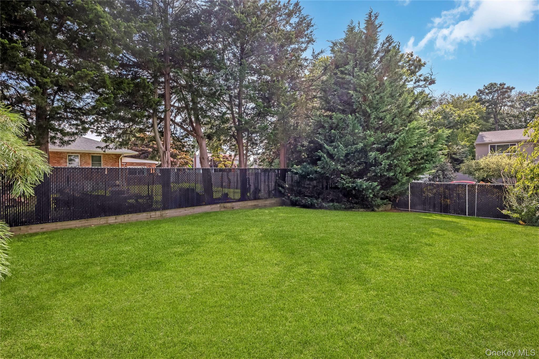 Single Family Jaycox Avenue Suffolk County, NY 11751, MLS-1048018-30