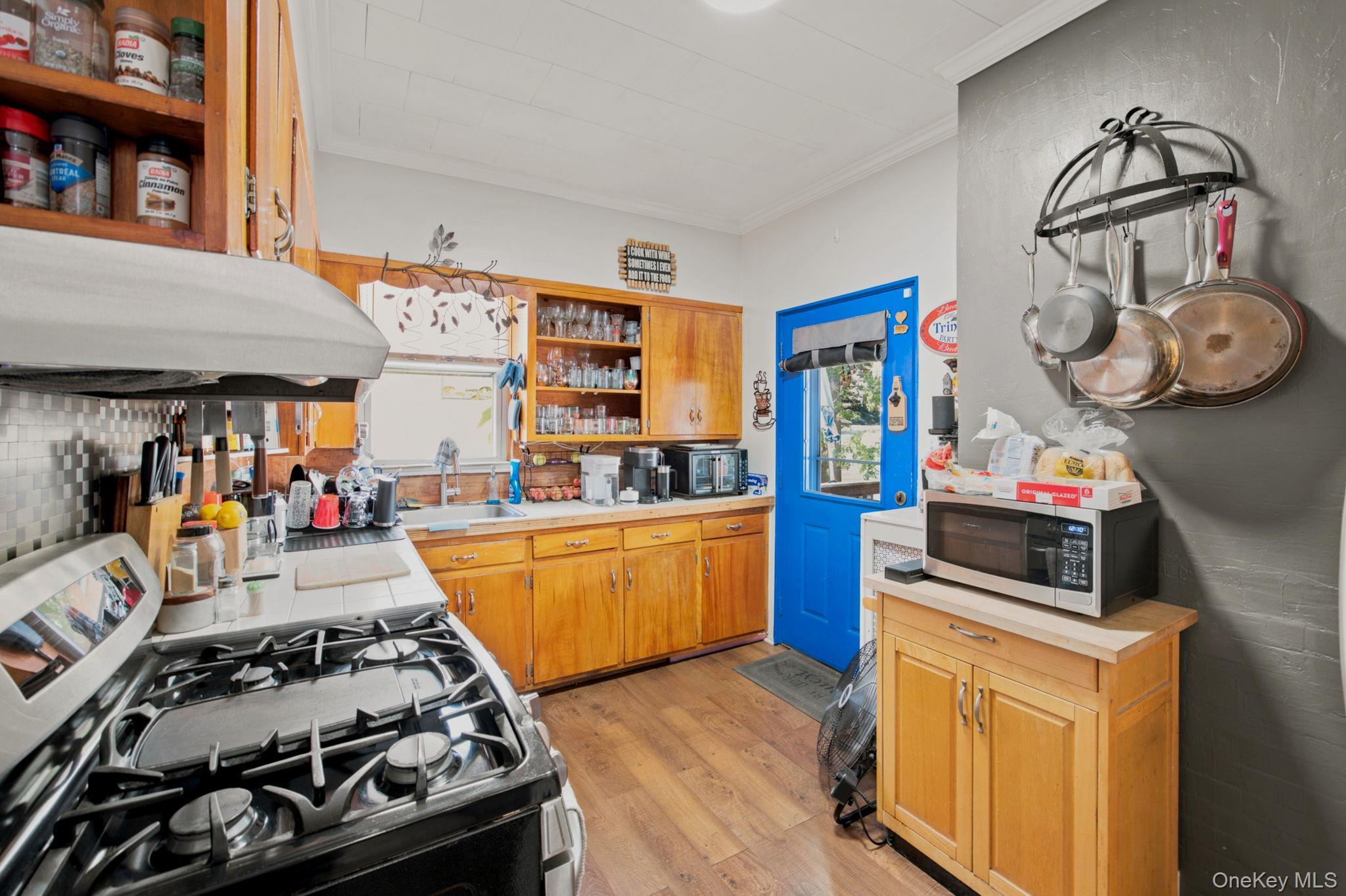 Single Family 92nd Avenue  Queens, NY 11421, MLS-1048019-12