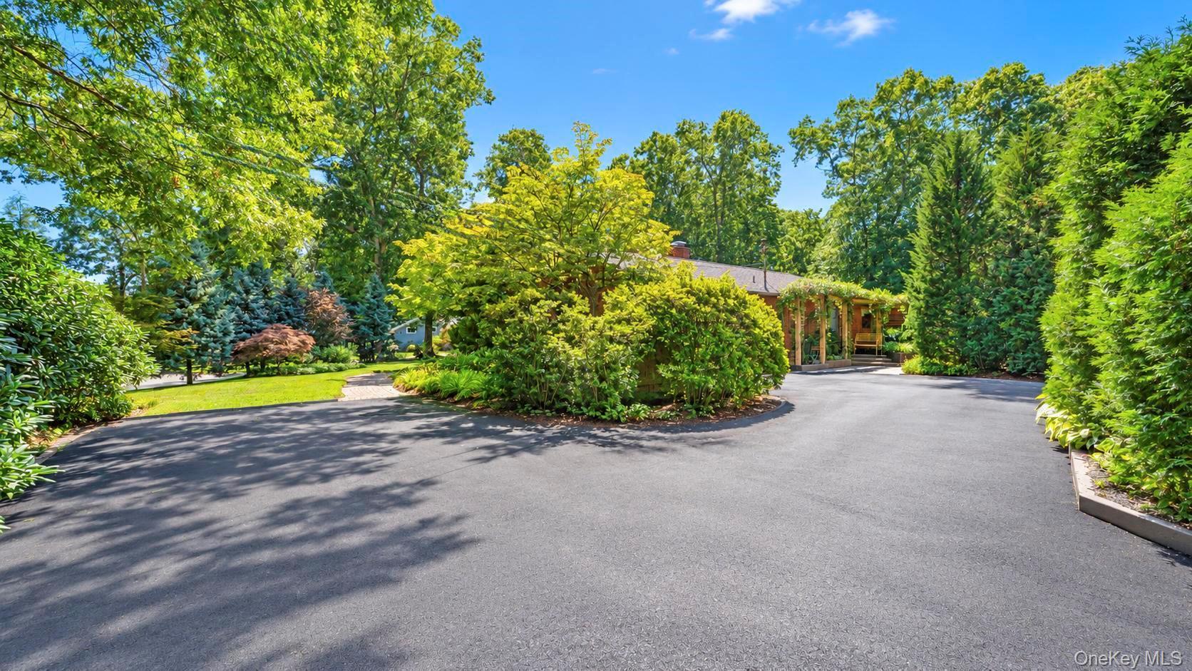 Single Family Daly Court Suffolk County, NY 11901, MLS-1048021-6