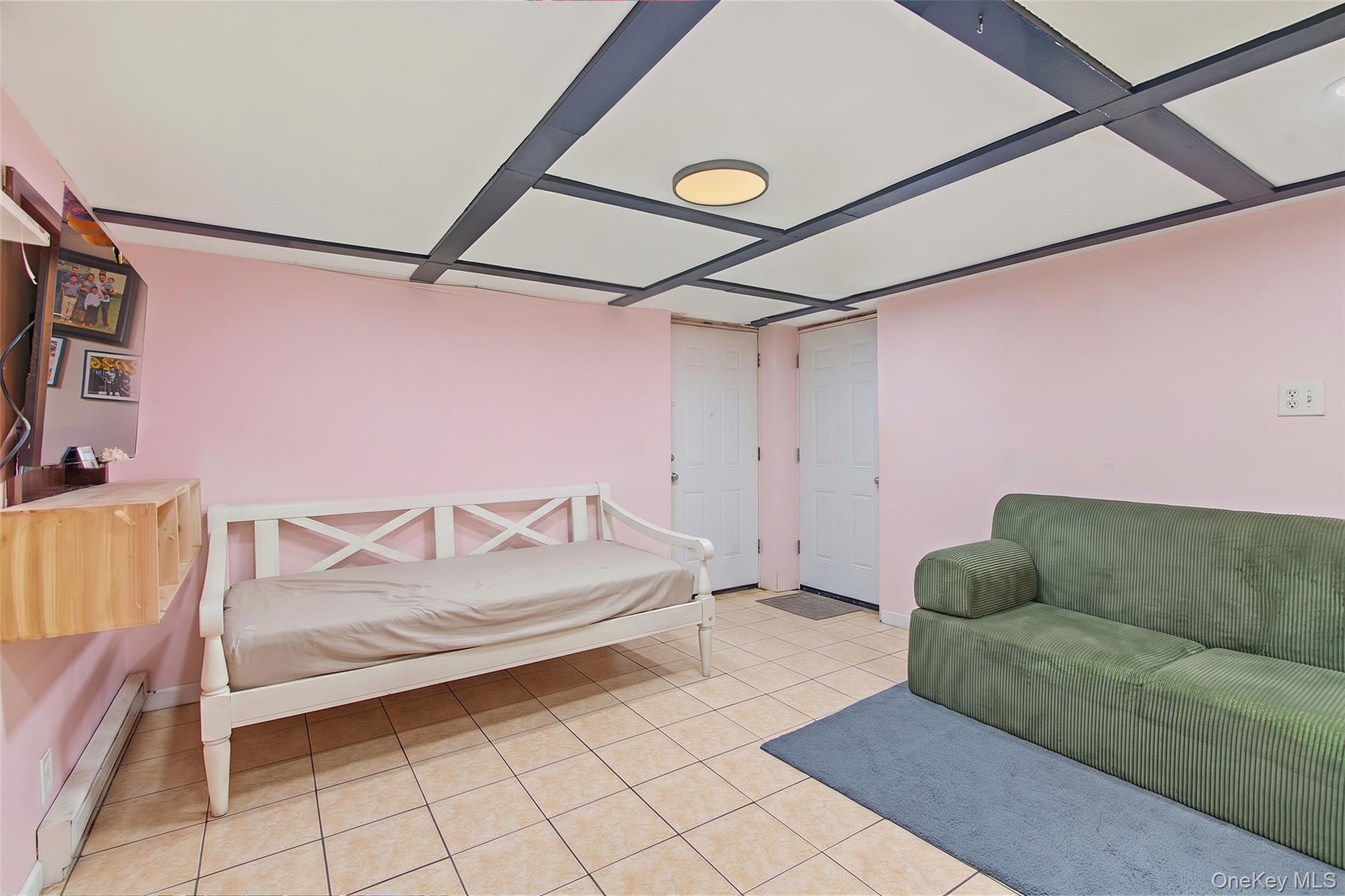 Single Family Bay Shore Avenue Suffolk County, NY 11706, MLS-1048032-27