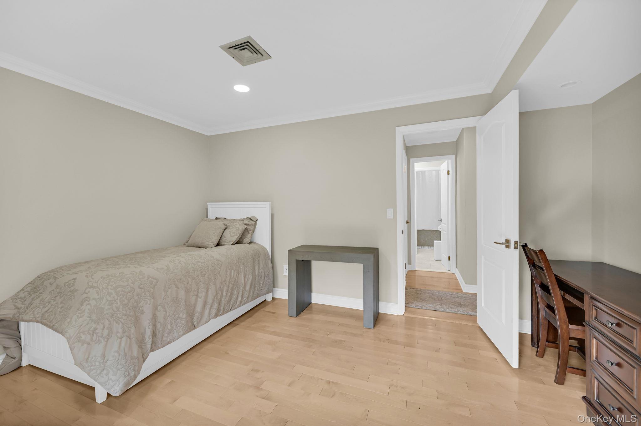 Single Family Ramapo Lane Rockland County, NY 10952, MLS-1048043-22