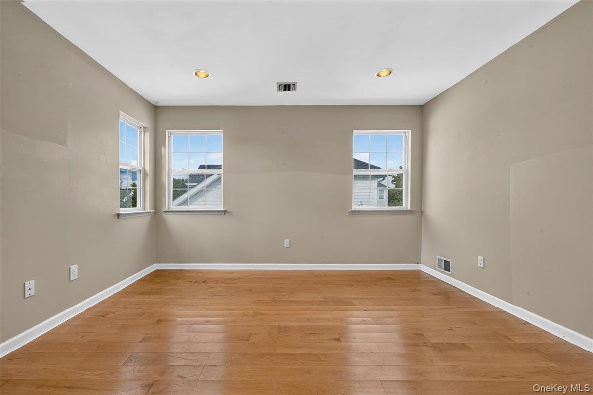 Single Family Cranberry Court  Suffolk County, NY 11747, MLS-1048056-14
