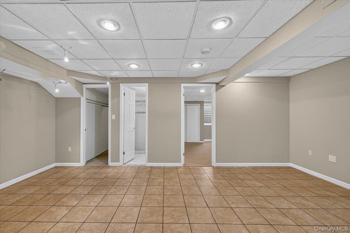 Single Family Cranberry Court  Suffolk County, NY 11747, MLS-1048056-22