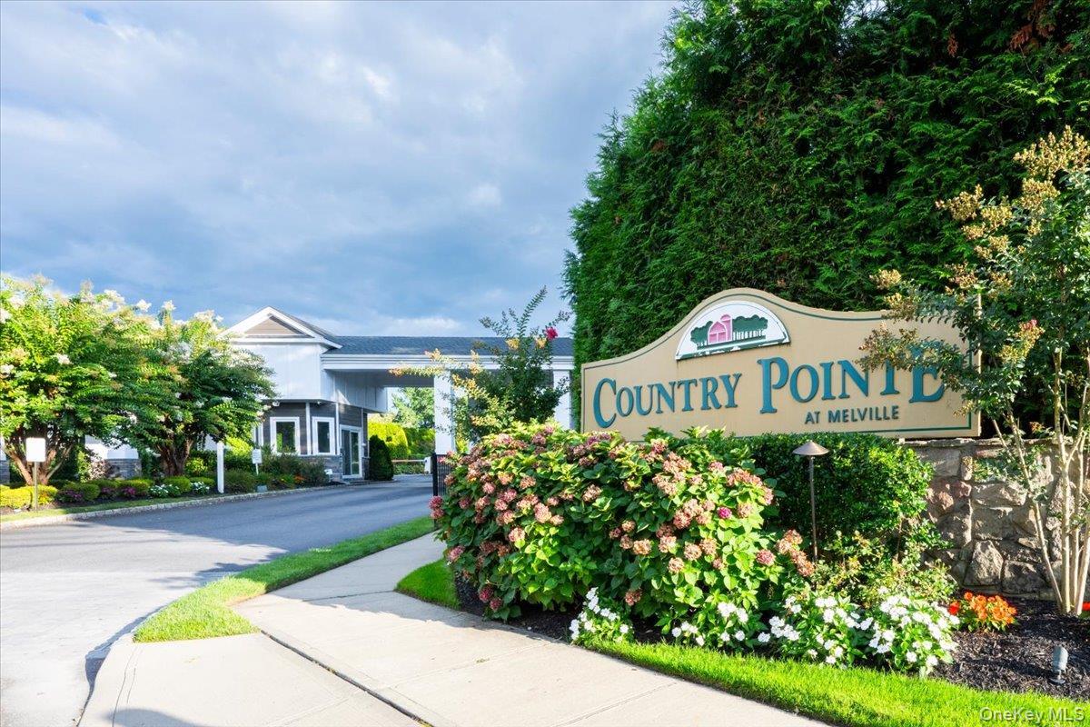 Single Family Cranberry Court  Suffolk County, NY 11747, MLS-1048056-35